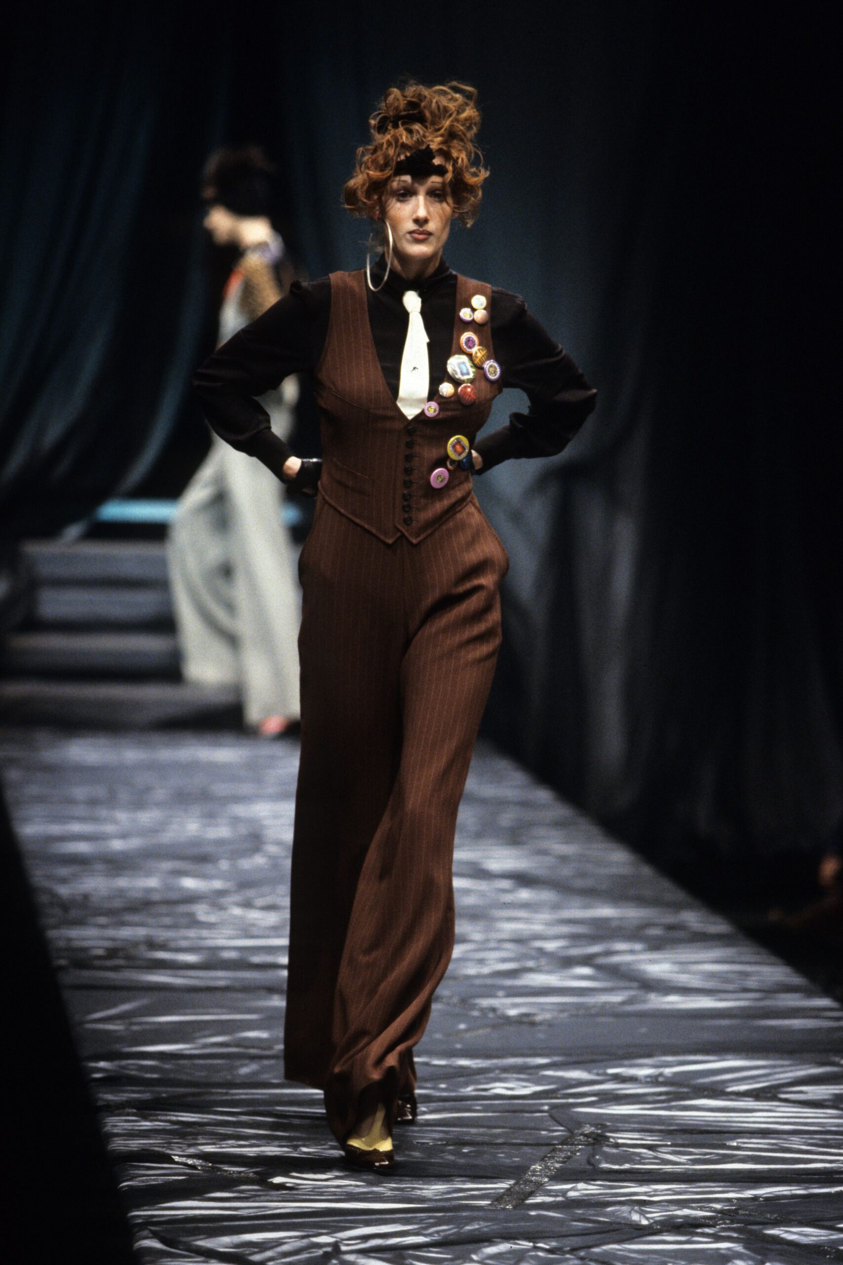 brown wool fitted suit