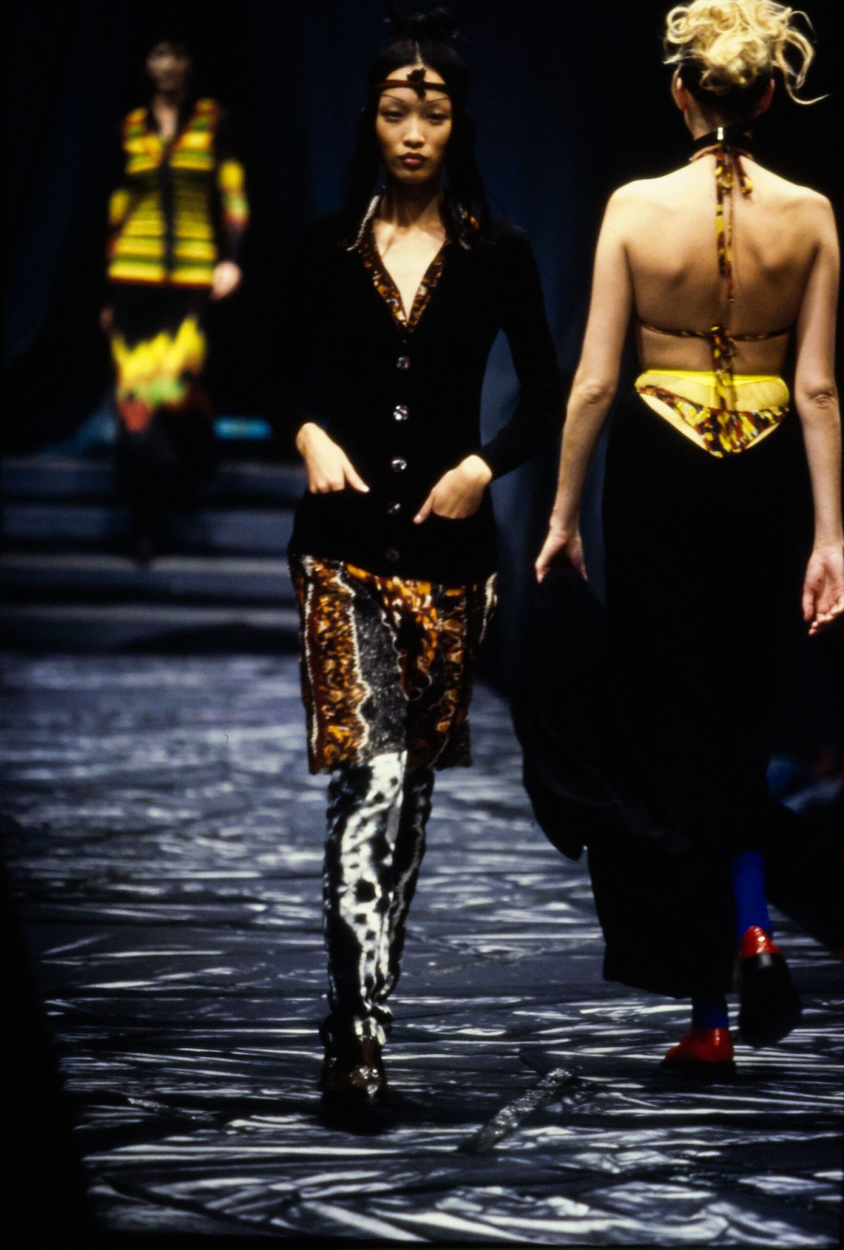 black fitted top with printed pants