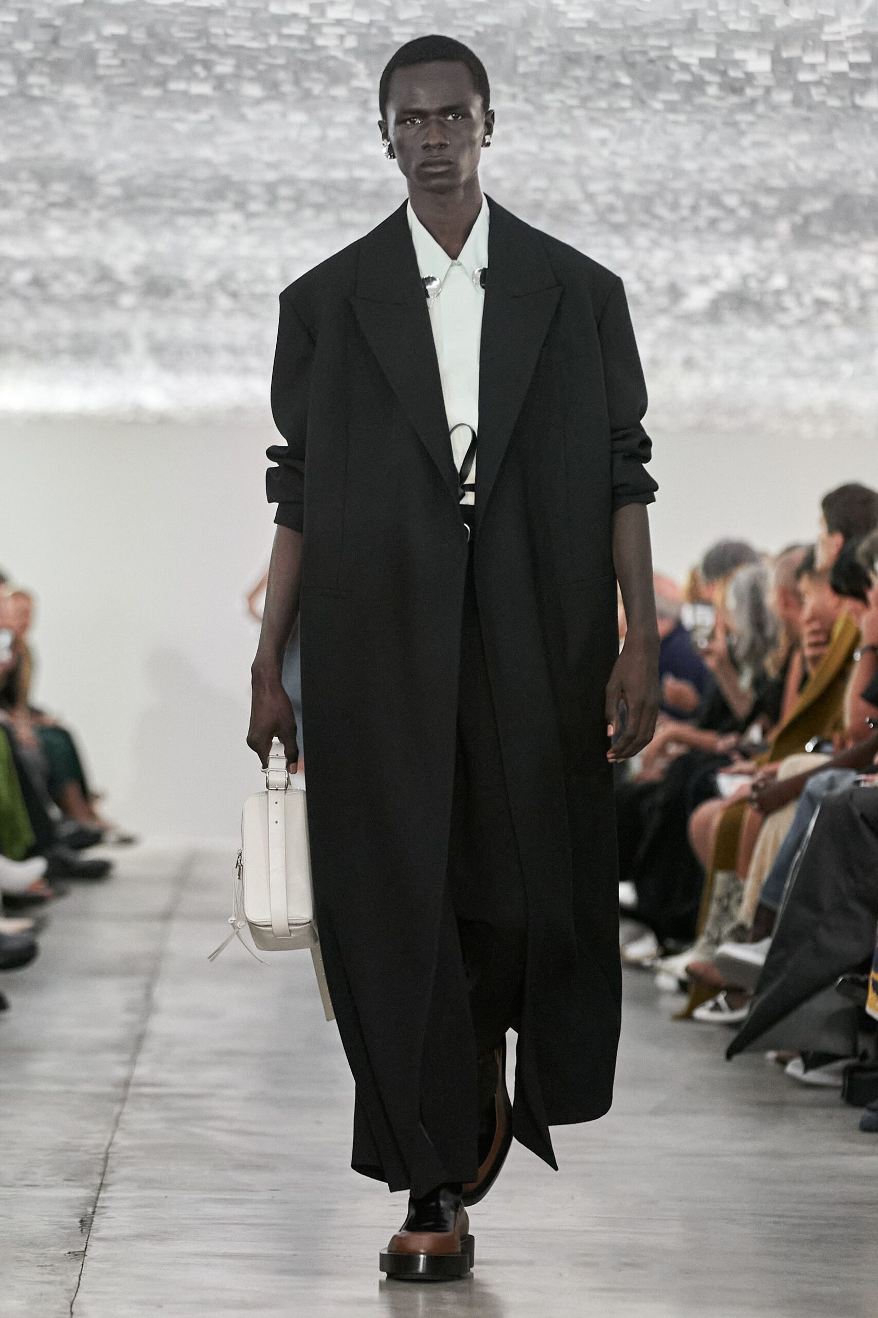 black cotton long-sleeve collared oversized buttoned maxi coat