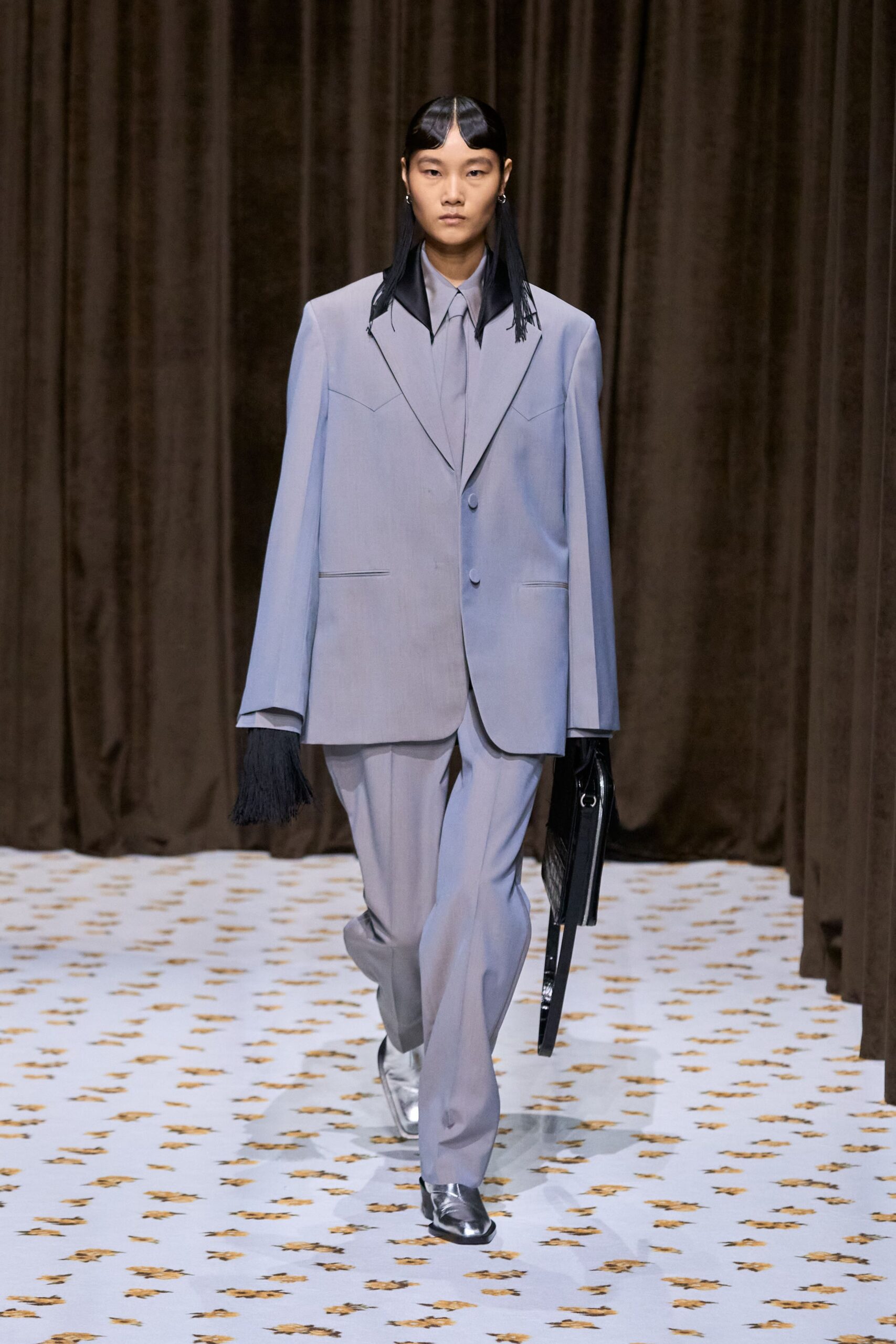 blue cotton long-sleeve collared tailored buttoned suit