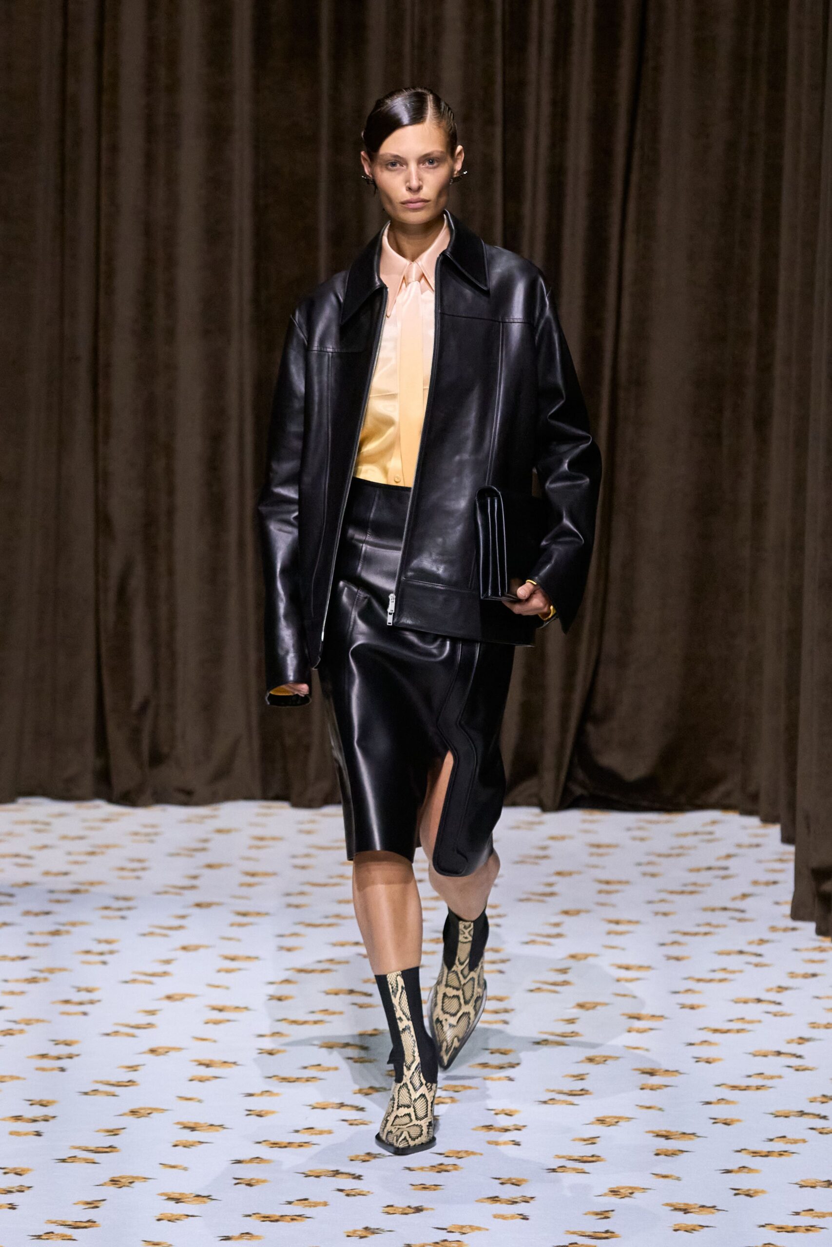 black leather long-sleeve collared oversized zippered jacket