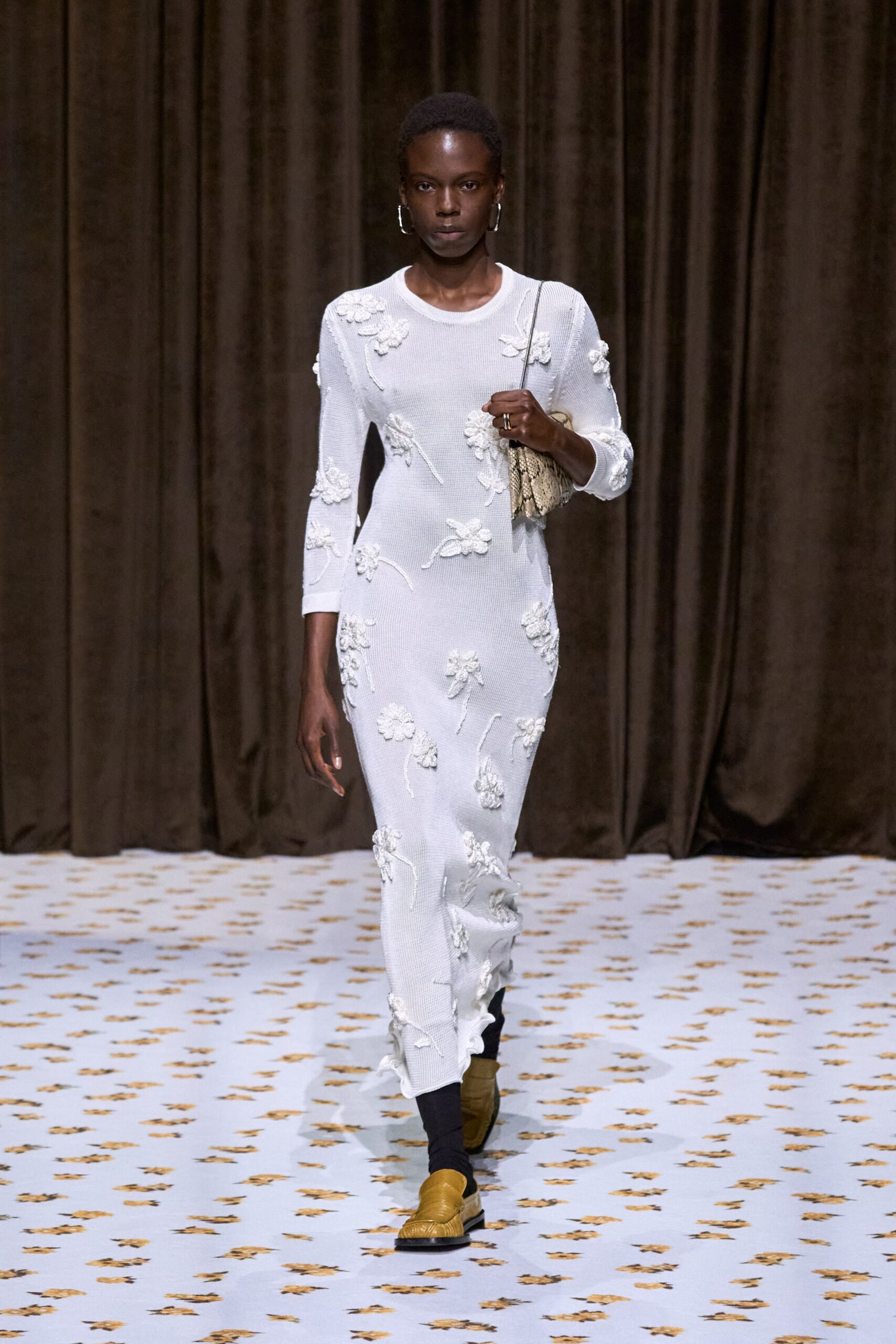 Jil Sander Spring 2025 Ready-to-Wear Look 36