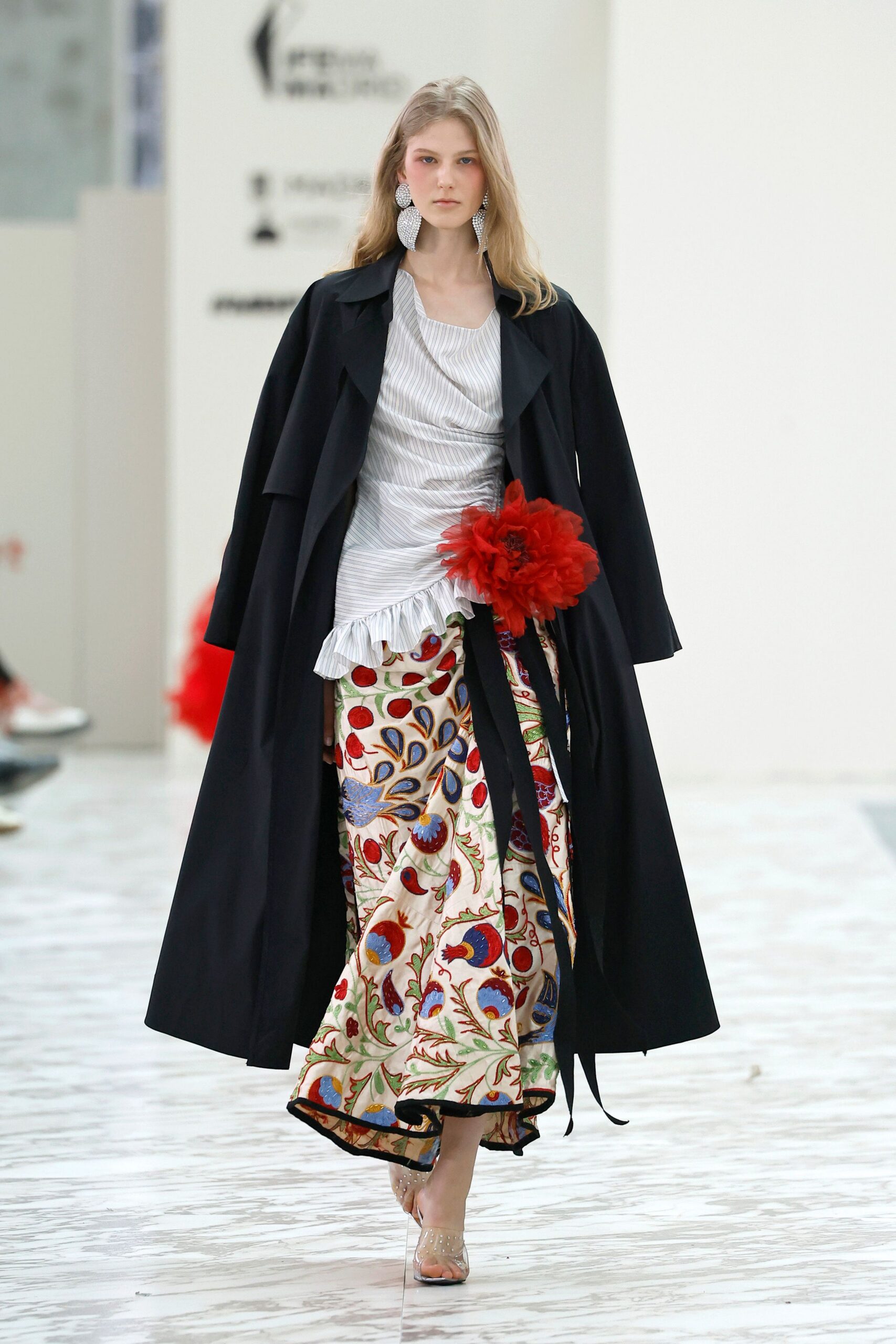 multi fitted flared maxi skirt