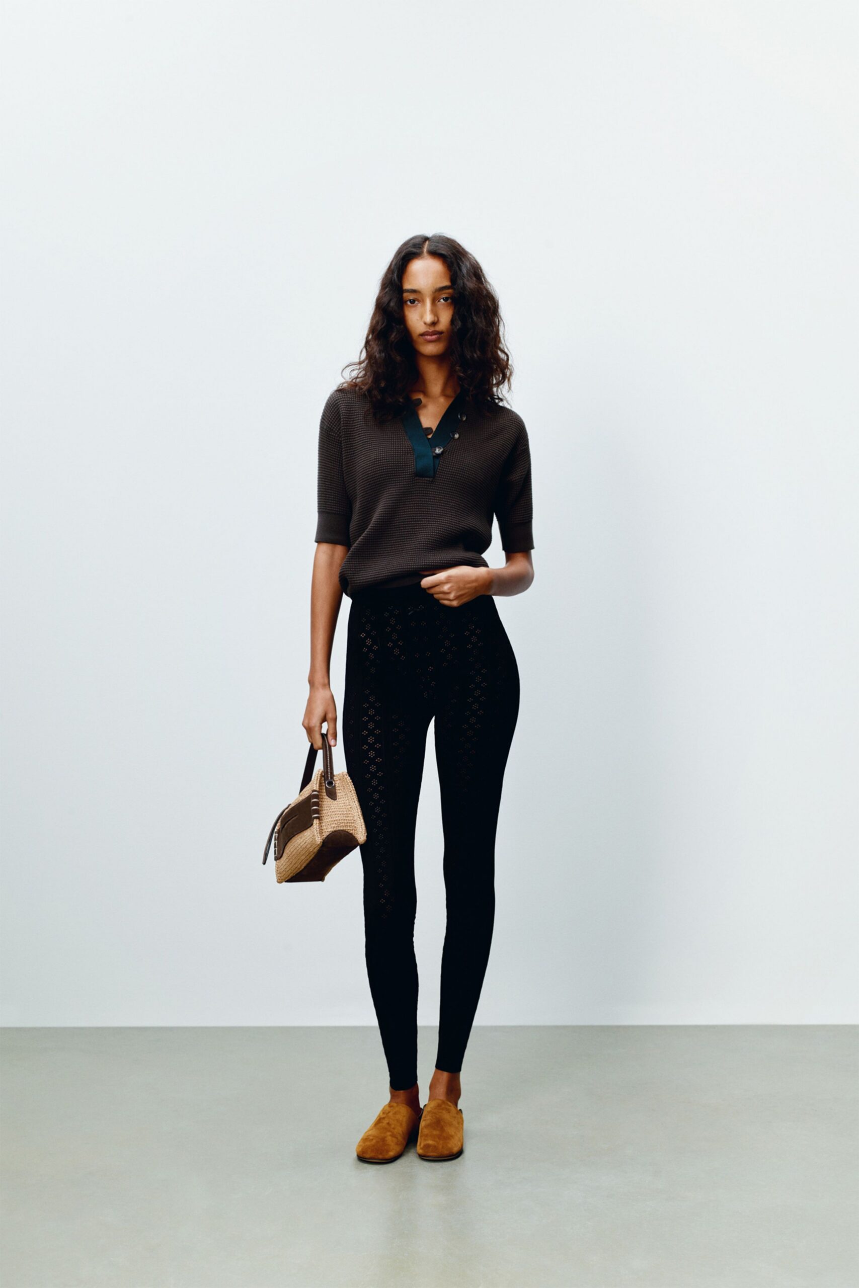 black cotton fitted textured leggings