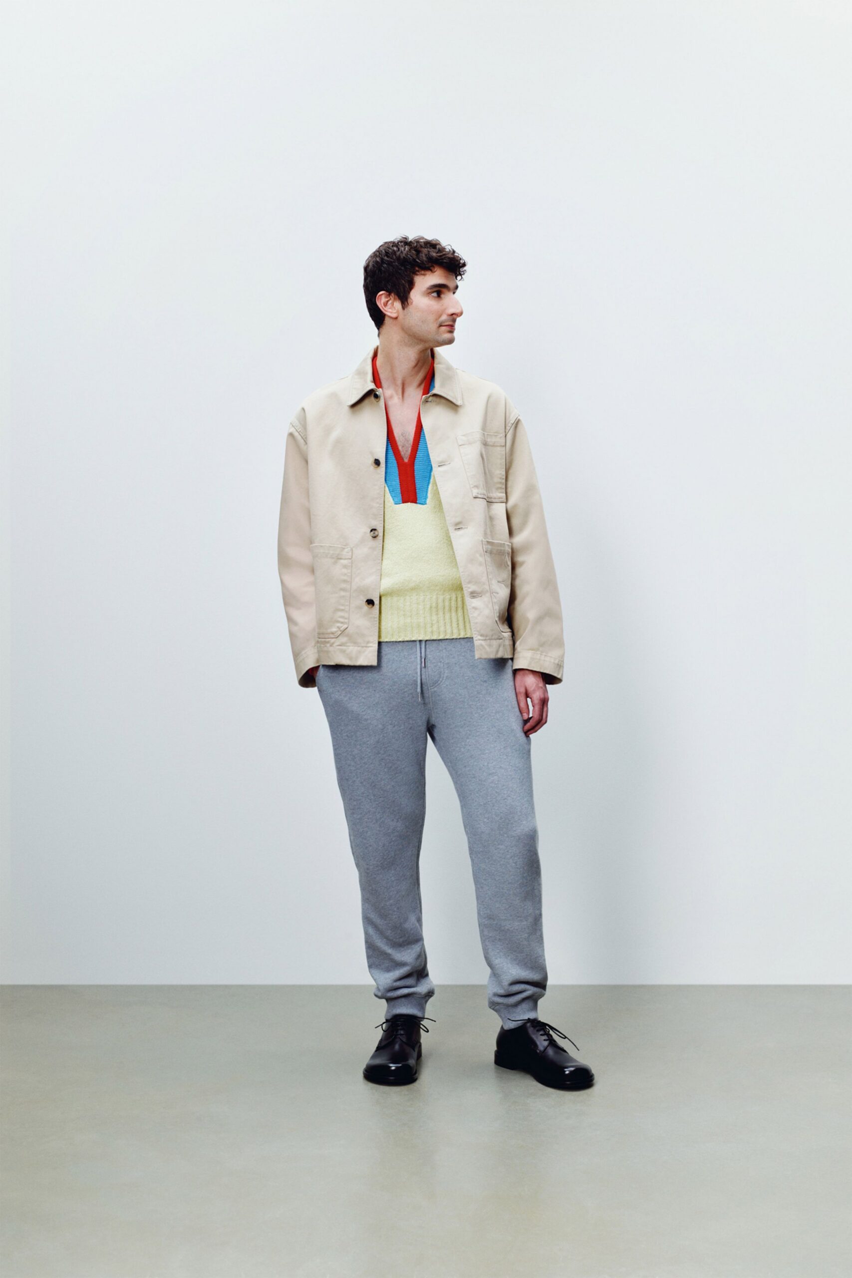 beige cotton long-sleeve collared relaxed buttoned jacket