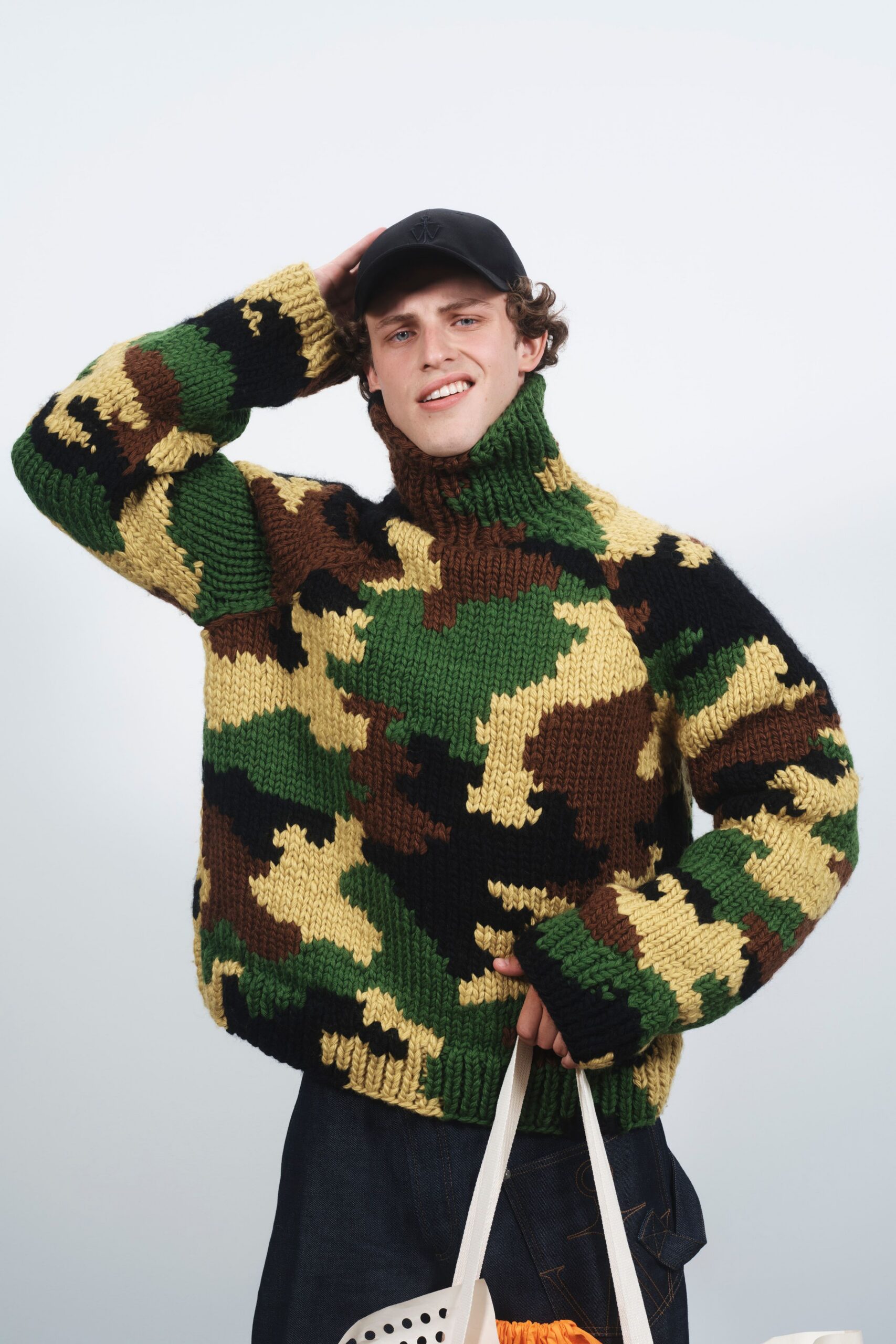 green wool long-sleeve turtleneck oversized camouflage sweater