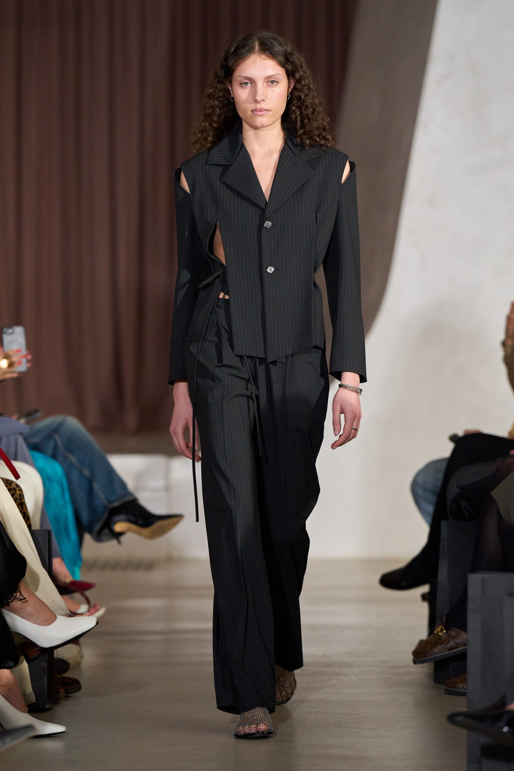 black cotton long-sleeve collared structured striped blazer