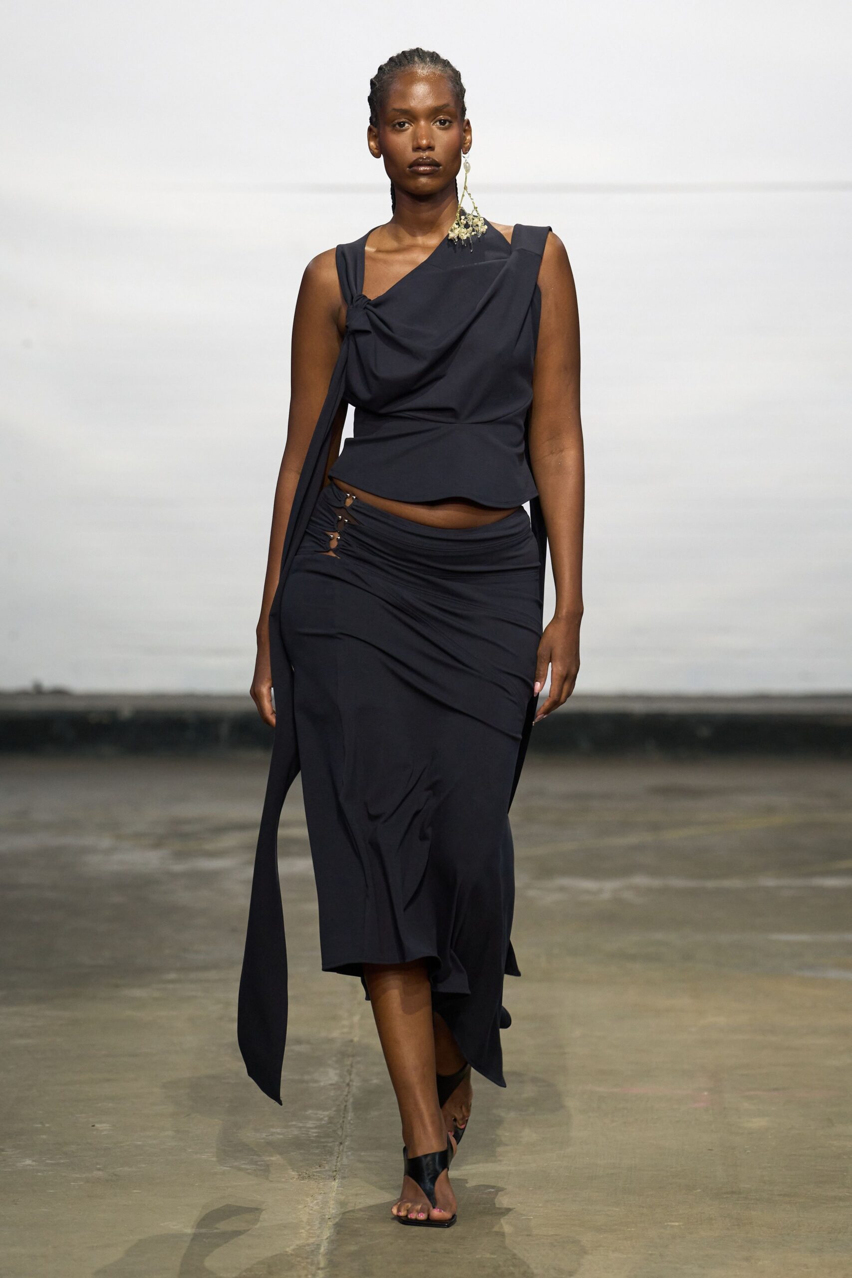 black cotton fitted high-waisted draped midi skirt