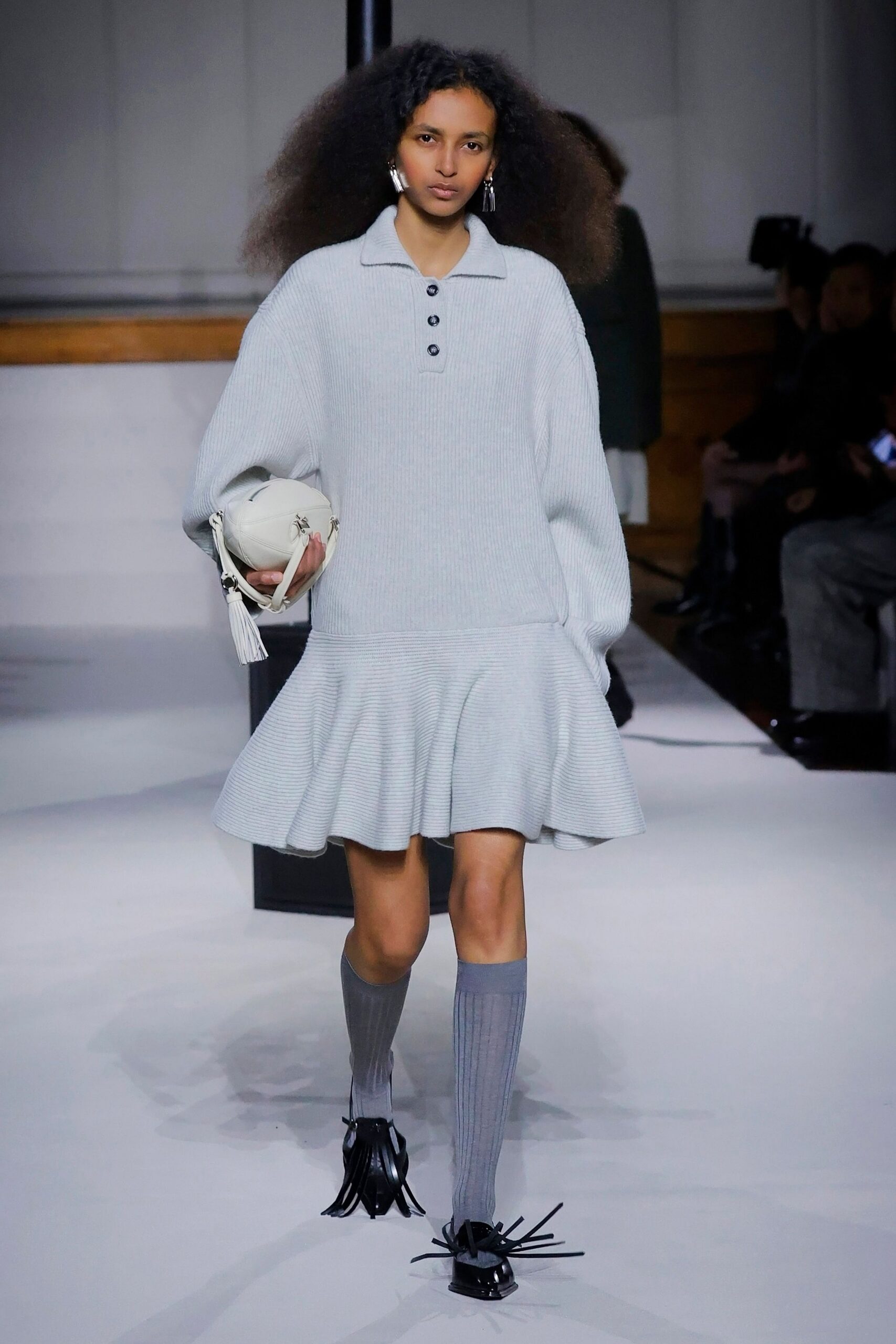 gray cotton long-sleeve collared relaxed pleated short dress