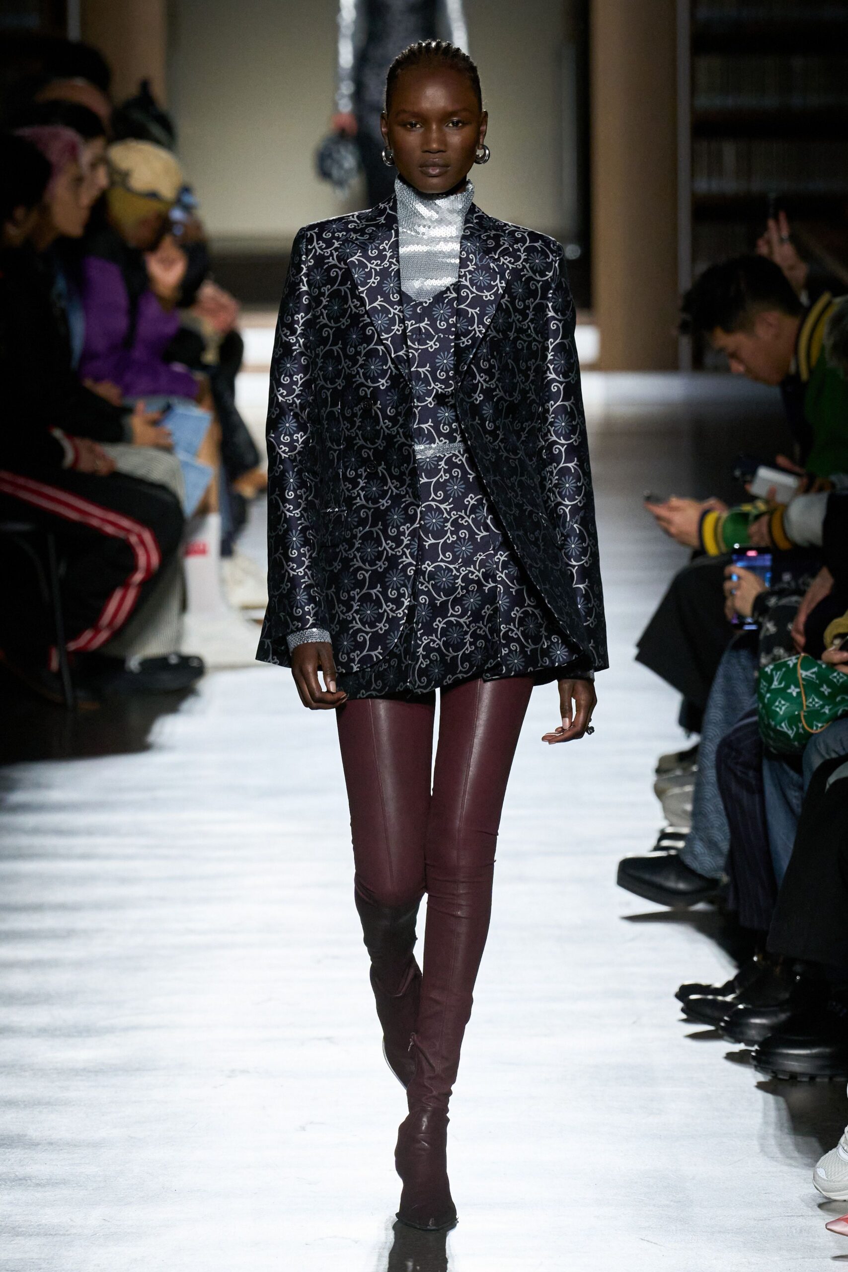 red leather fitted straight-leg pants