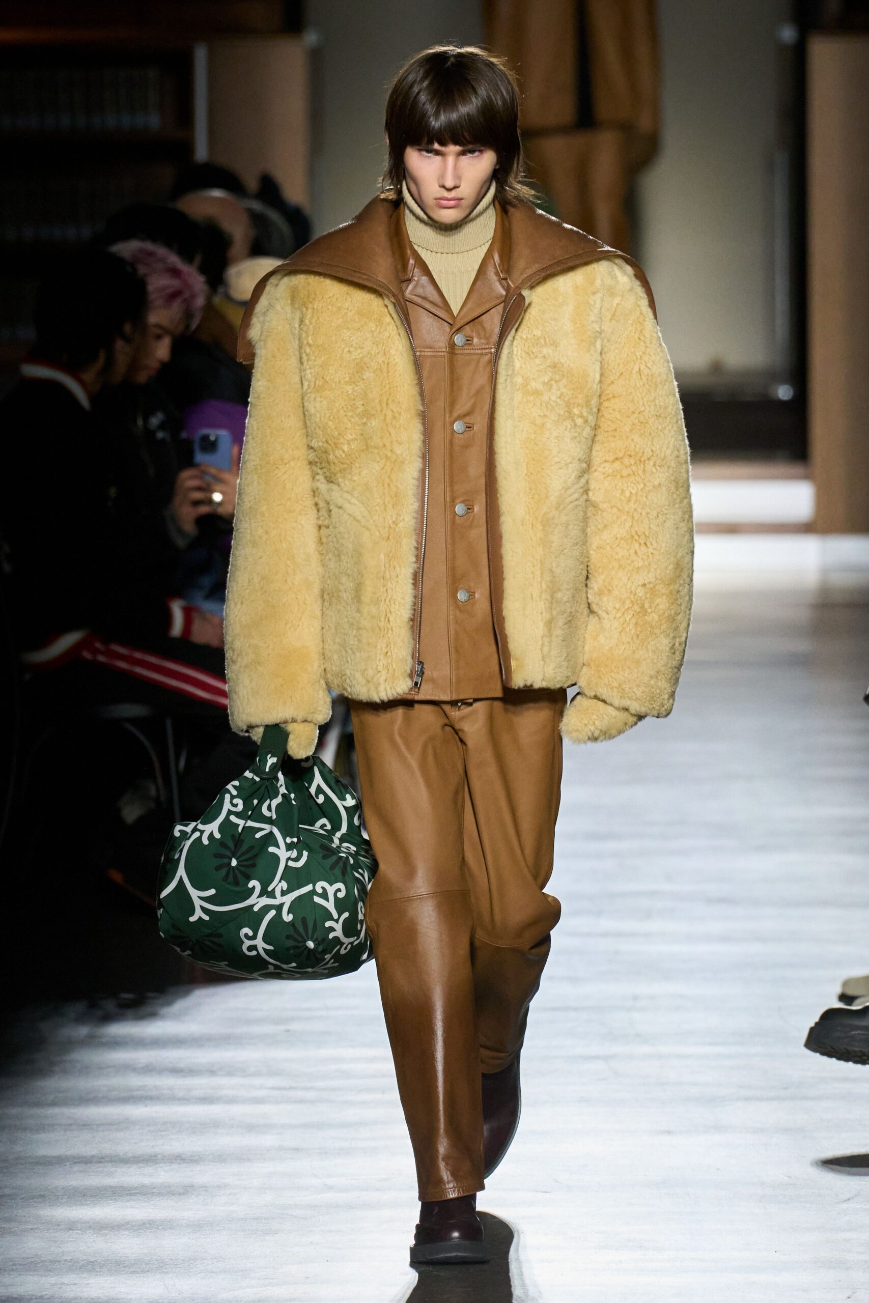 brown fur long-sleeve collared oversized buttoned jacket