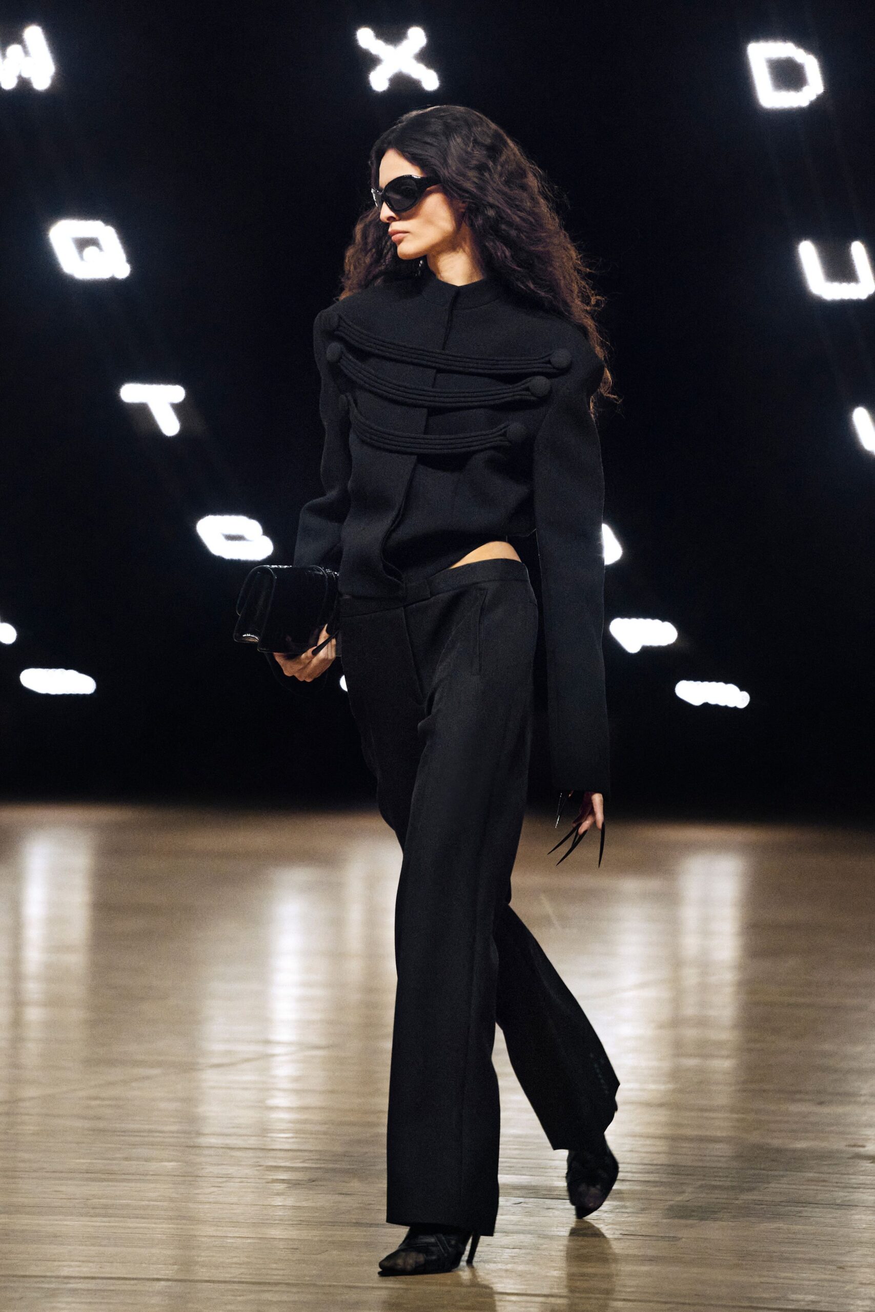 black wool long-sleeve collared fitted structured buttoned top