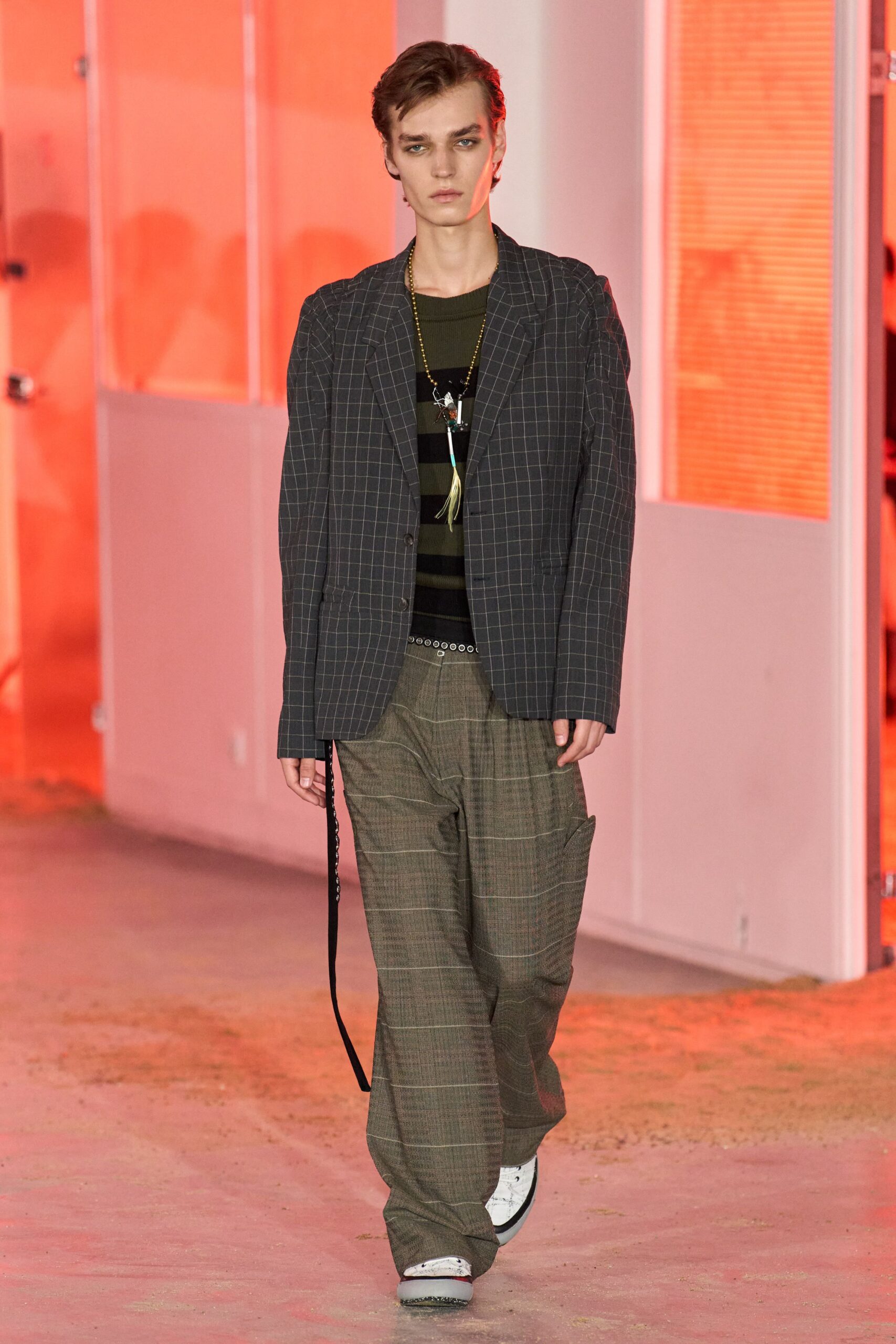 gray cotton long-sleeve collared relaxed checked blazer