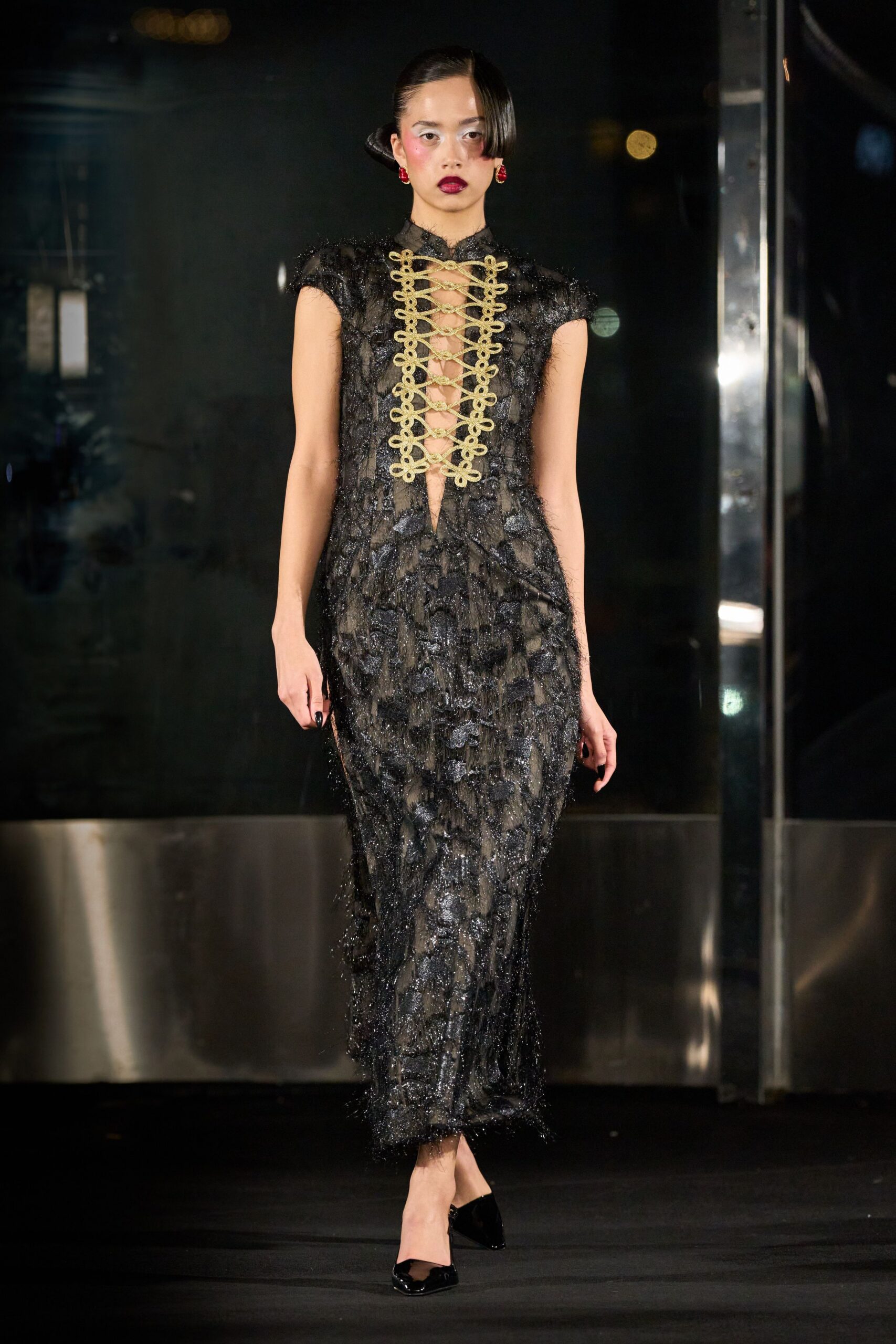 black lace short-sleeve v-neck fitted embroidered sheer gown