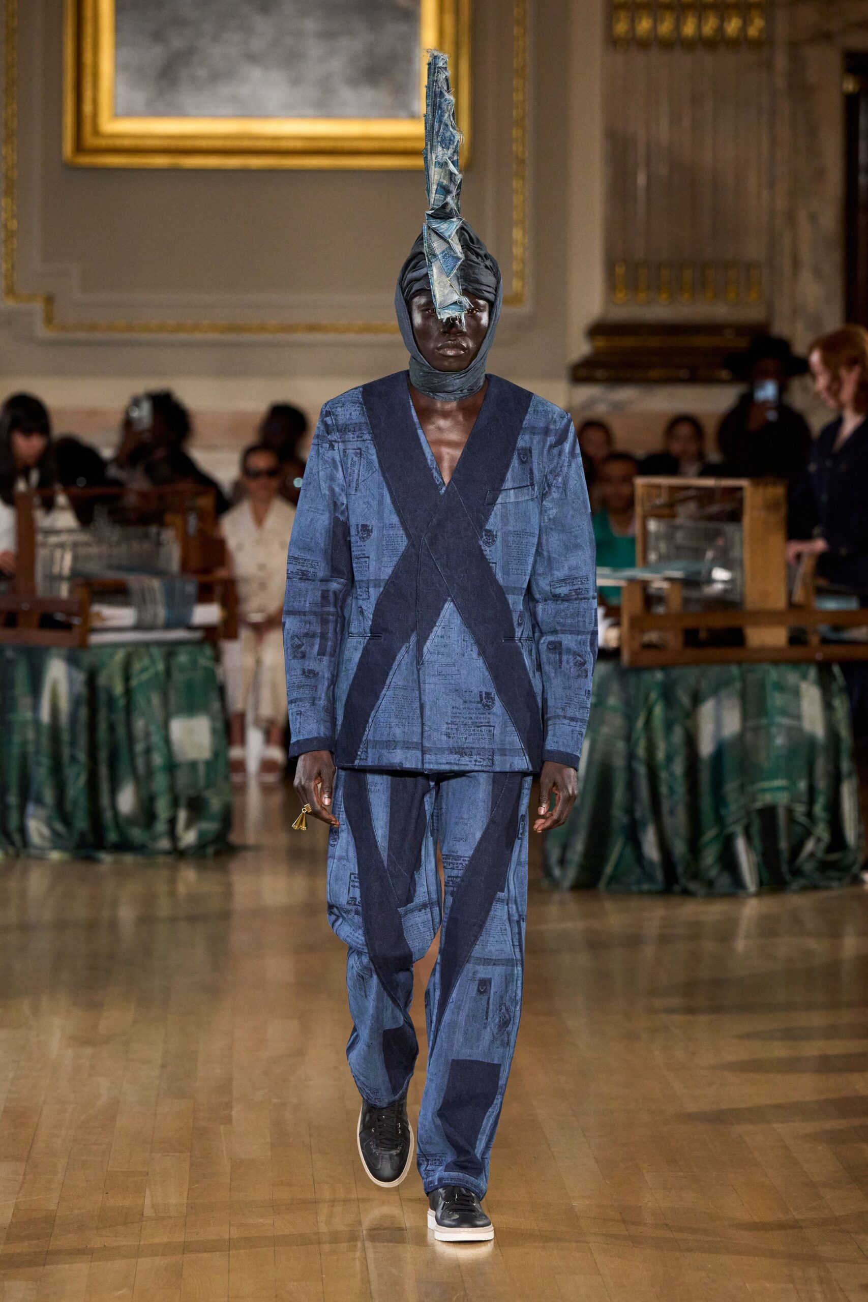 blue denim long-sleeve collared fitted buttoned pockets suit