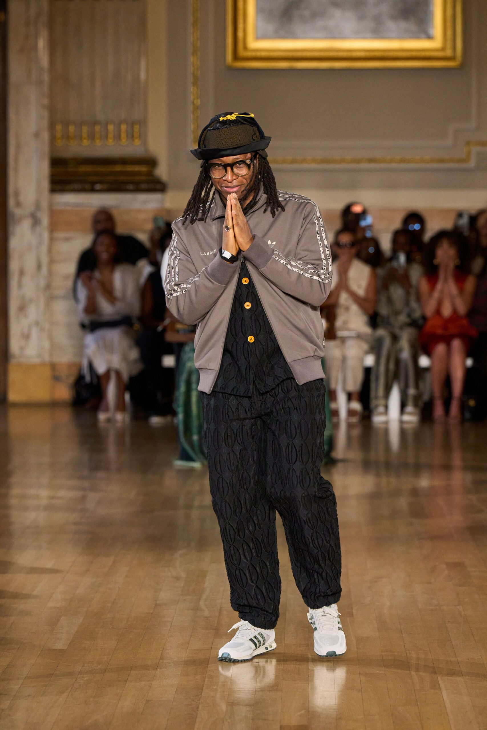 black cotton fitted textured pants