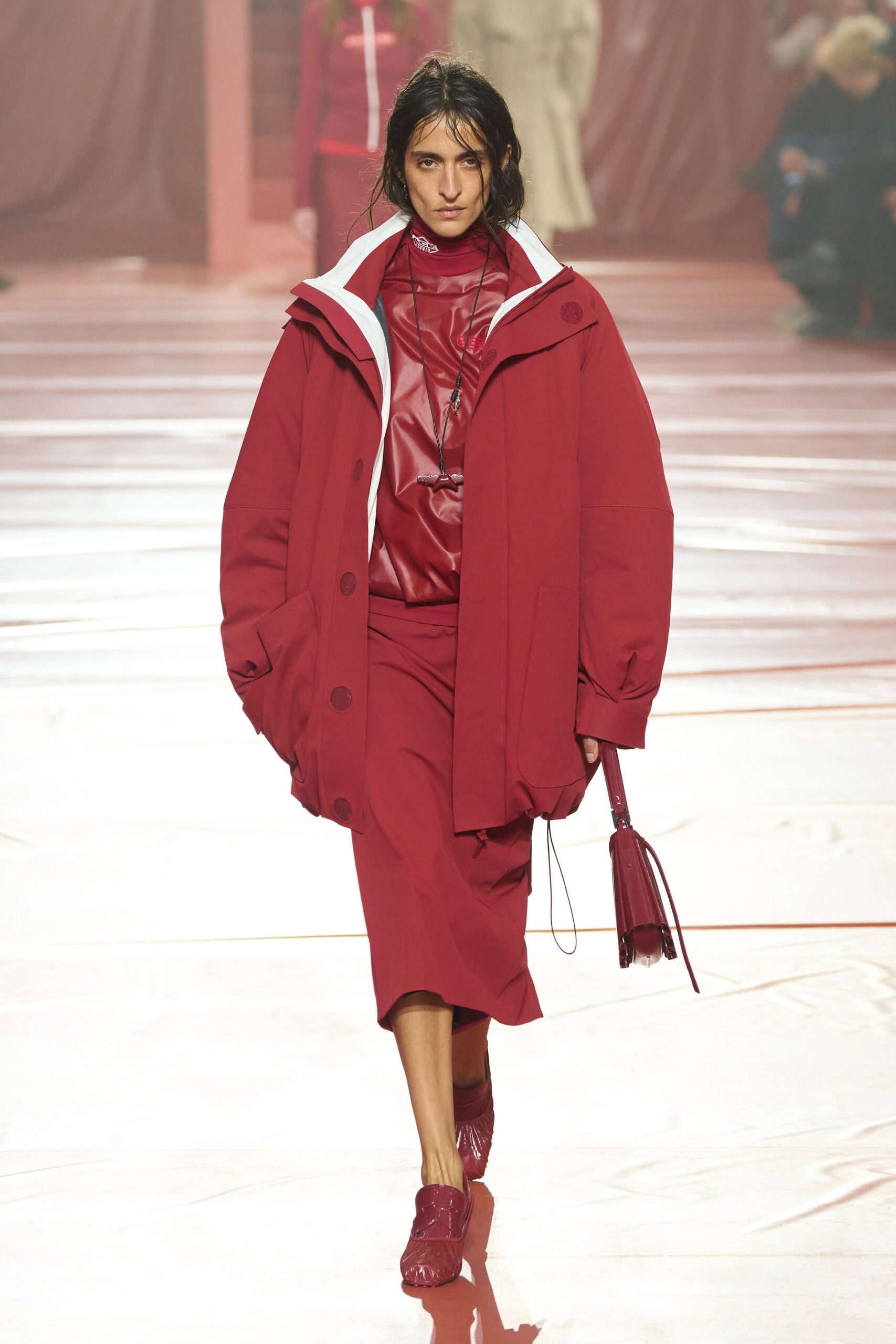 red cotton long-sleeve collared oversized coat