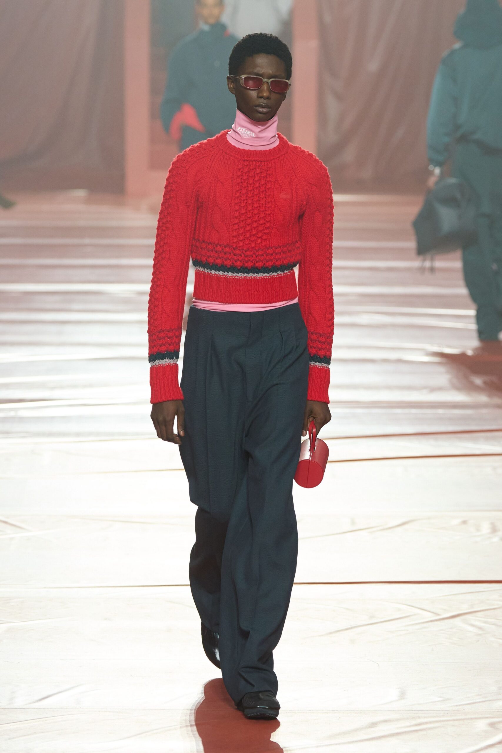 red wool long-sleeve collared fitted cropped sweater
