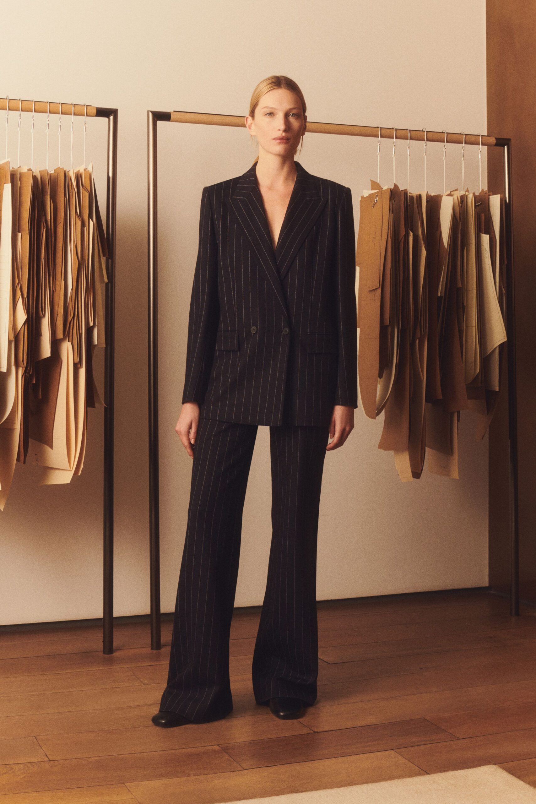 black wool long-sleeve collared tailored striped suit