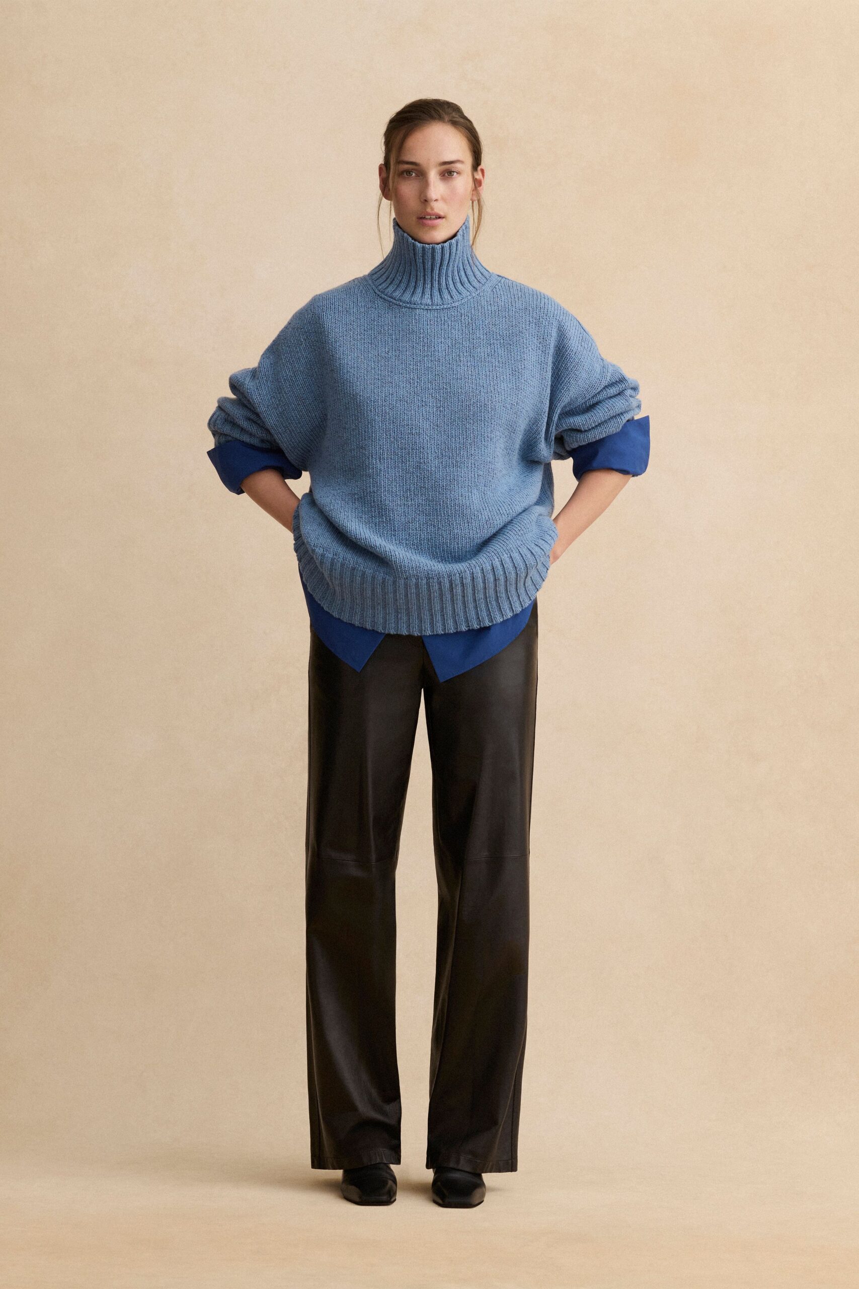 blue wool long-sleeve turtleneck oversized sweater
