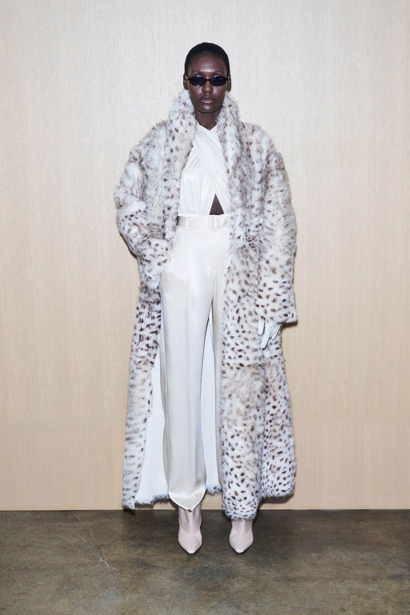 white fur relaxed animal-print coat