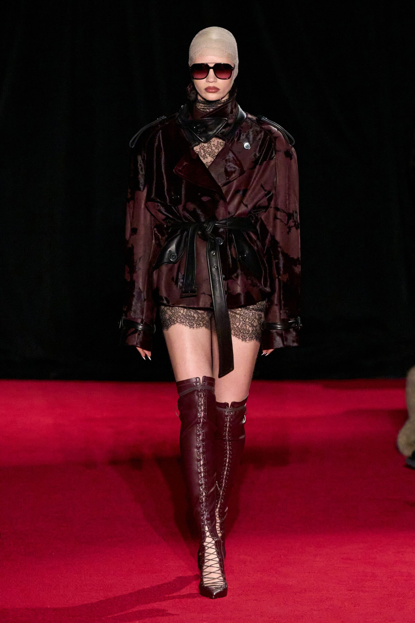 black silk long-sleeve collared fitted zippered belted jacket