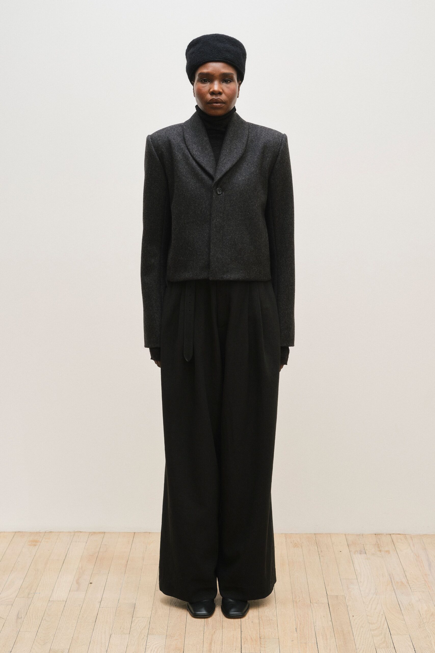 black wool long-sleeve collared tailored jacket