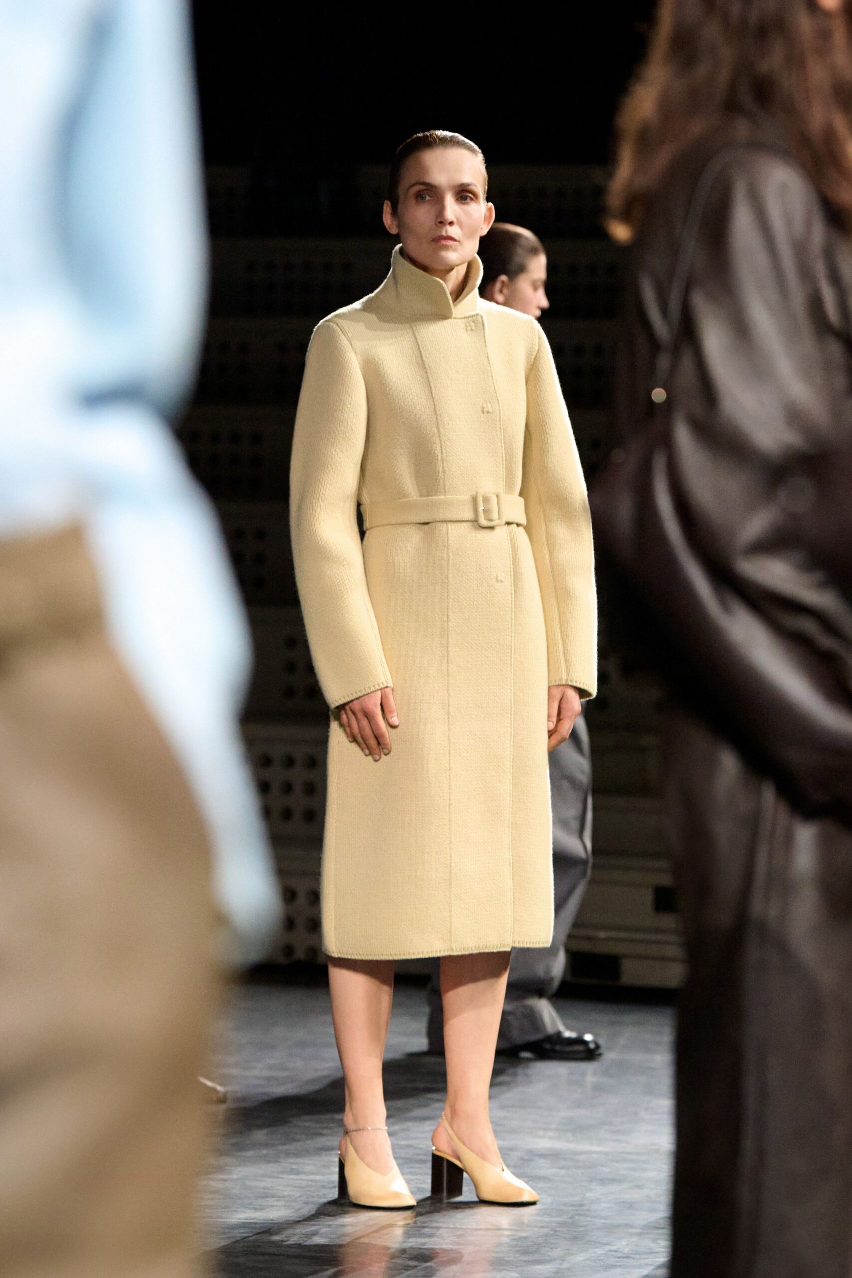 beige wool long-sleeve collared fitted belted midi coat
