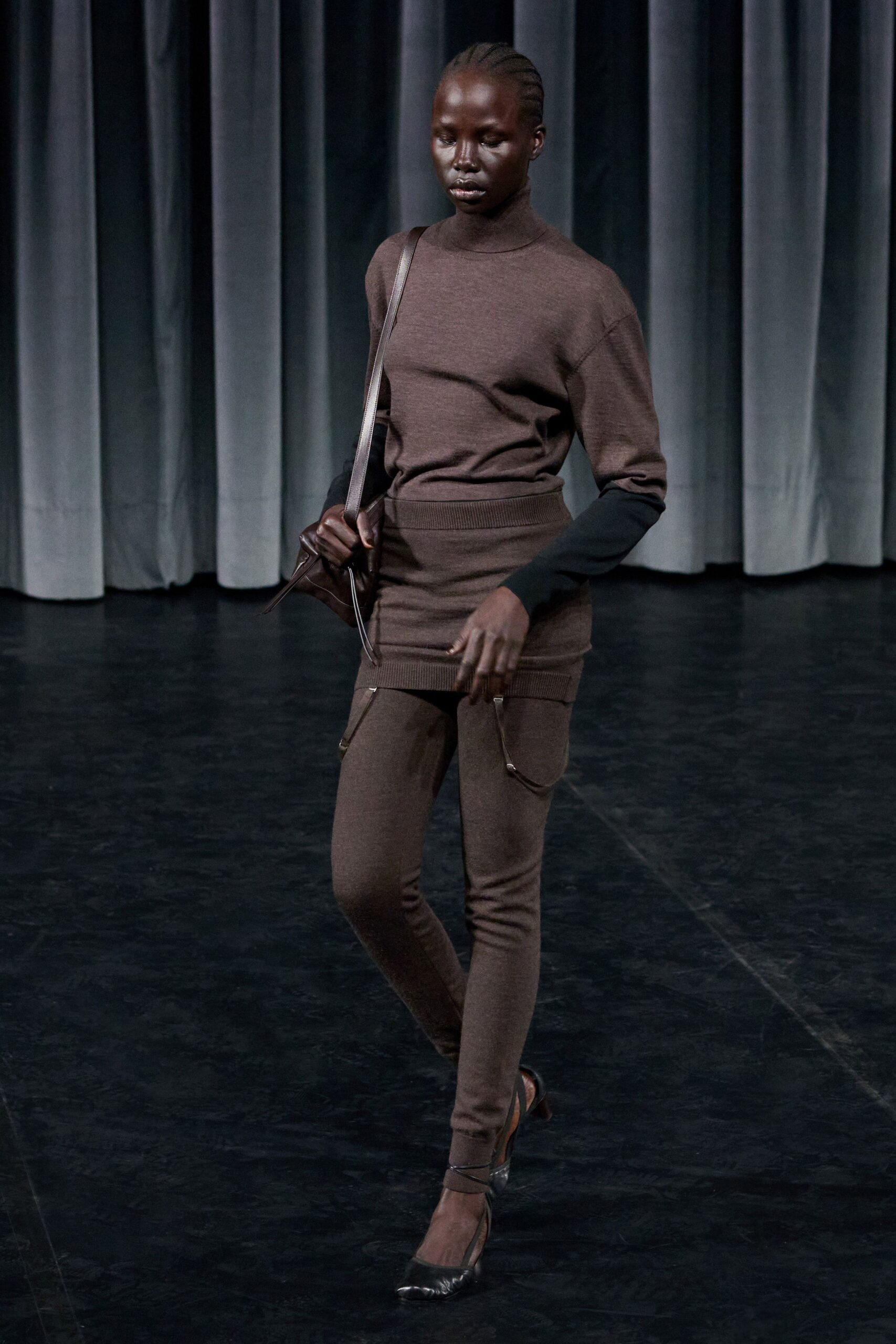 brown cotton fitted zippered pants