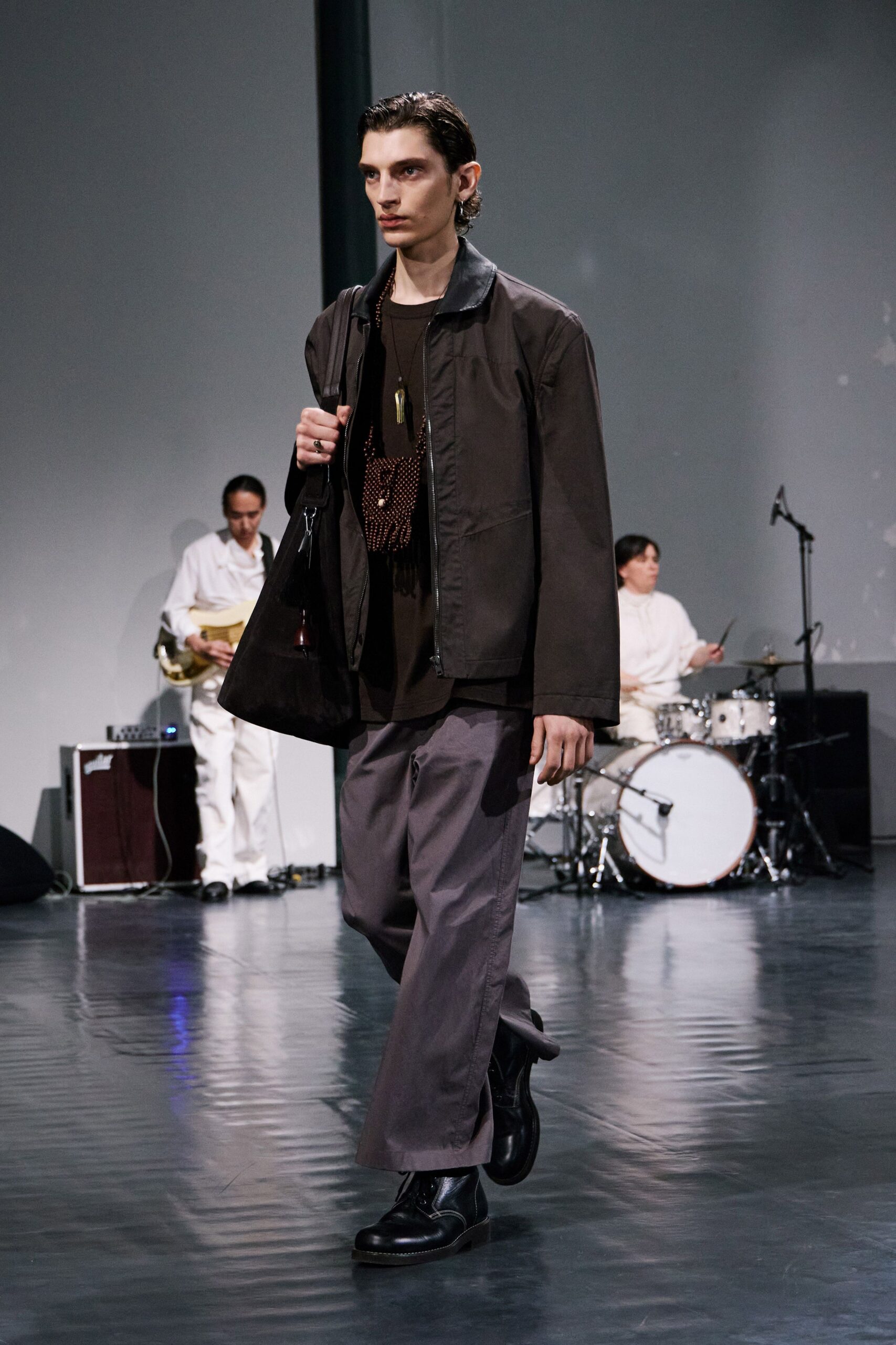 brown cotton long-sleeve collared relaxed jacket