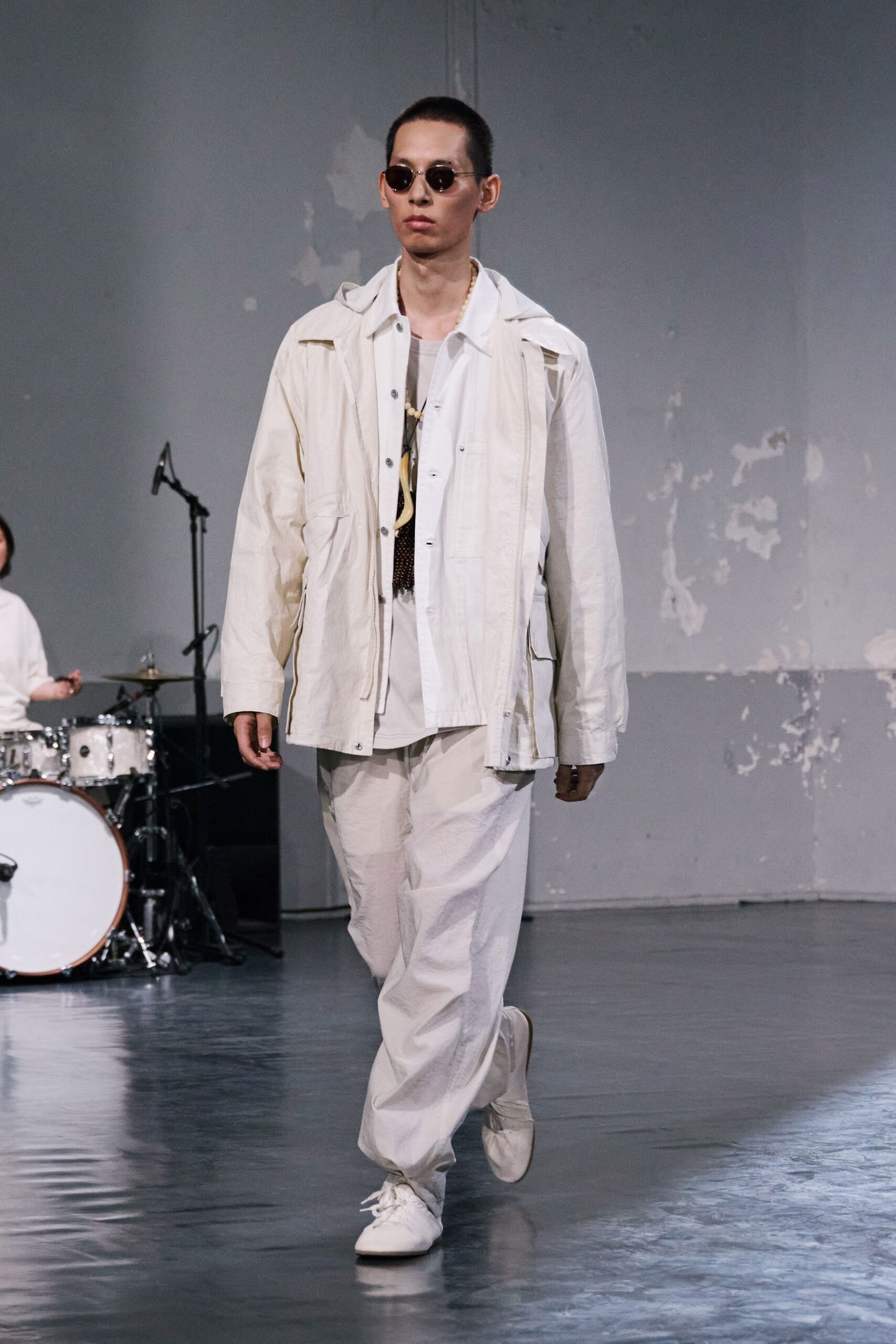 white cotton relaxed straight-leg pants