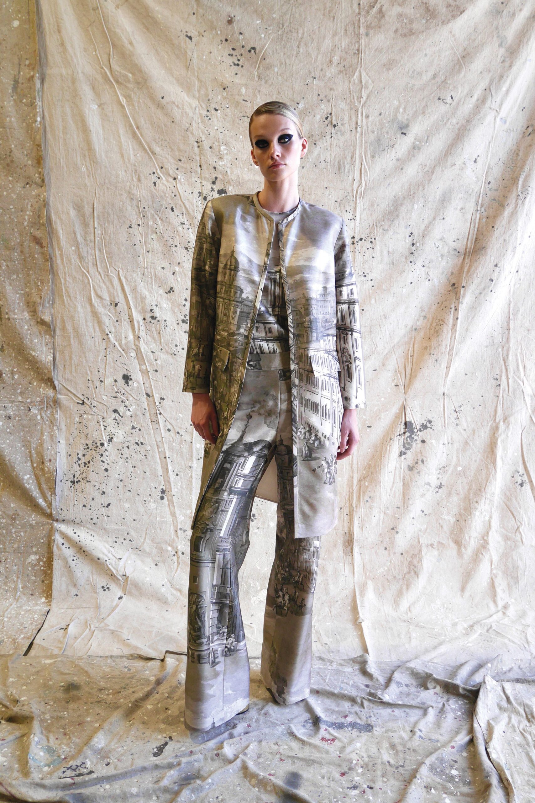 beige silk fitted printed wide-leg pants