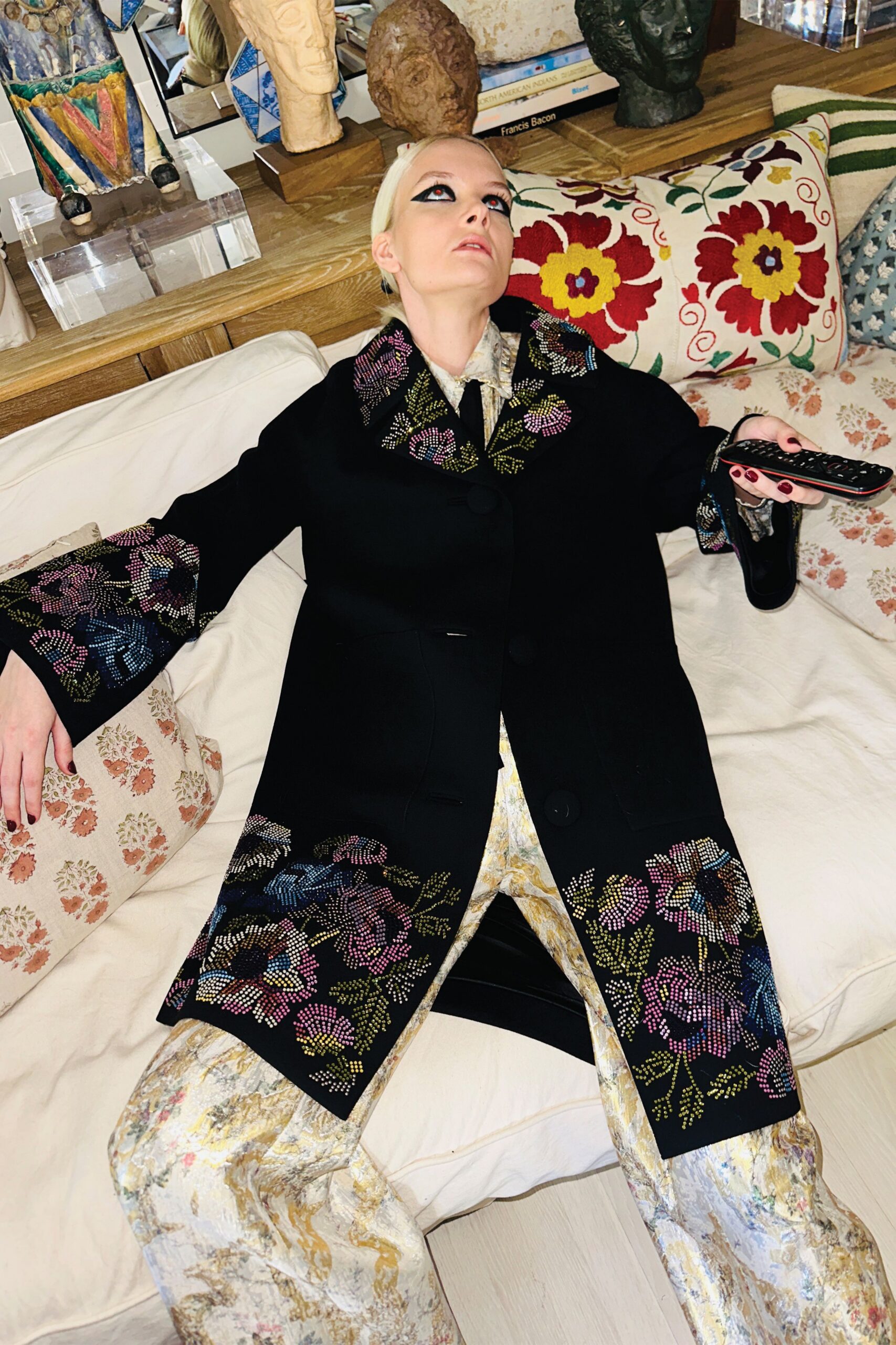 black wool long-sleeve collared relaxed embroidered coat