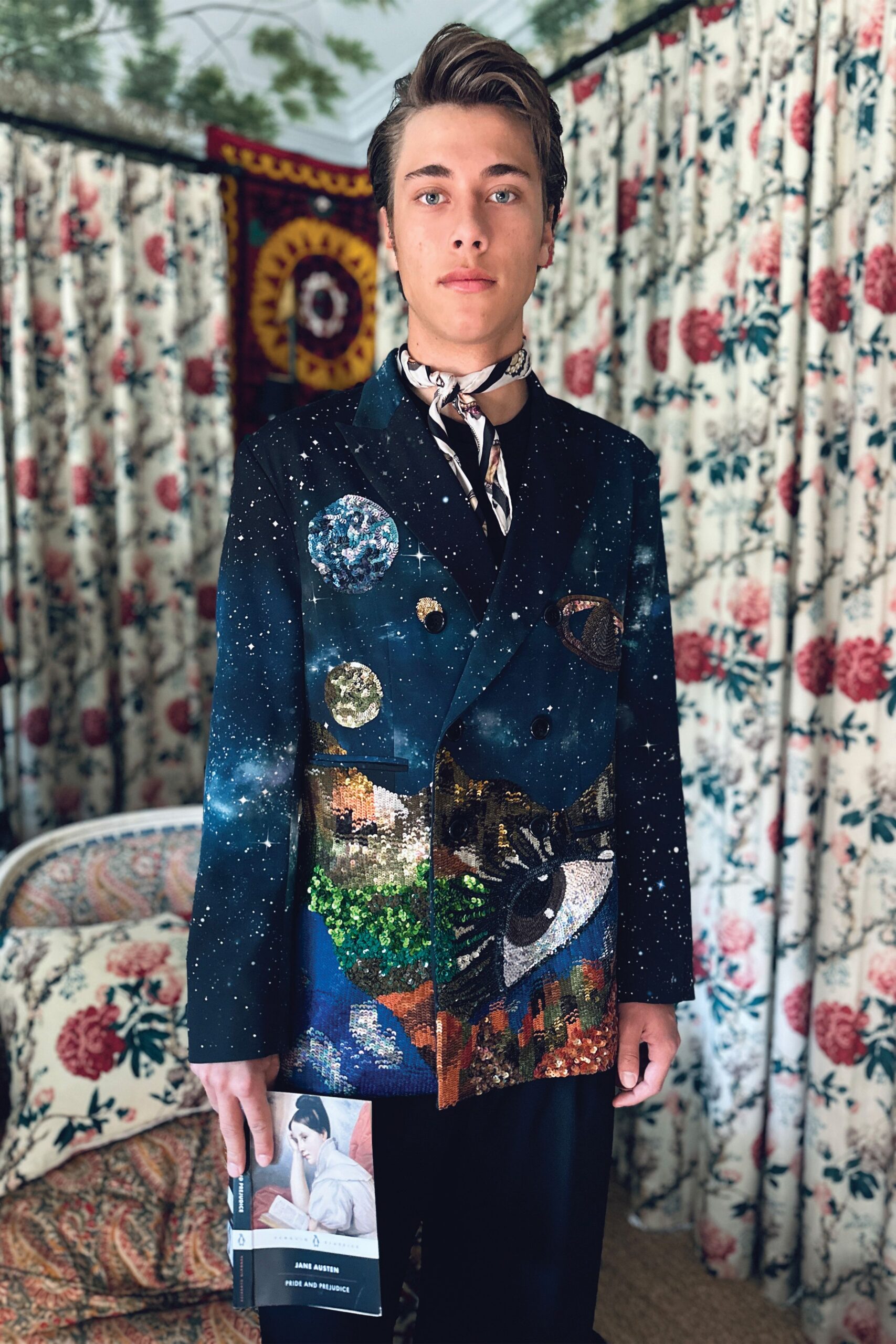 multi-colored embroidered blazer