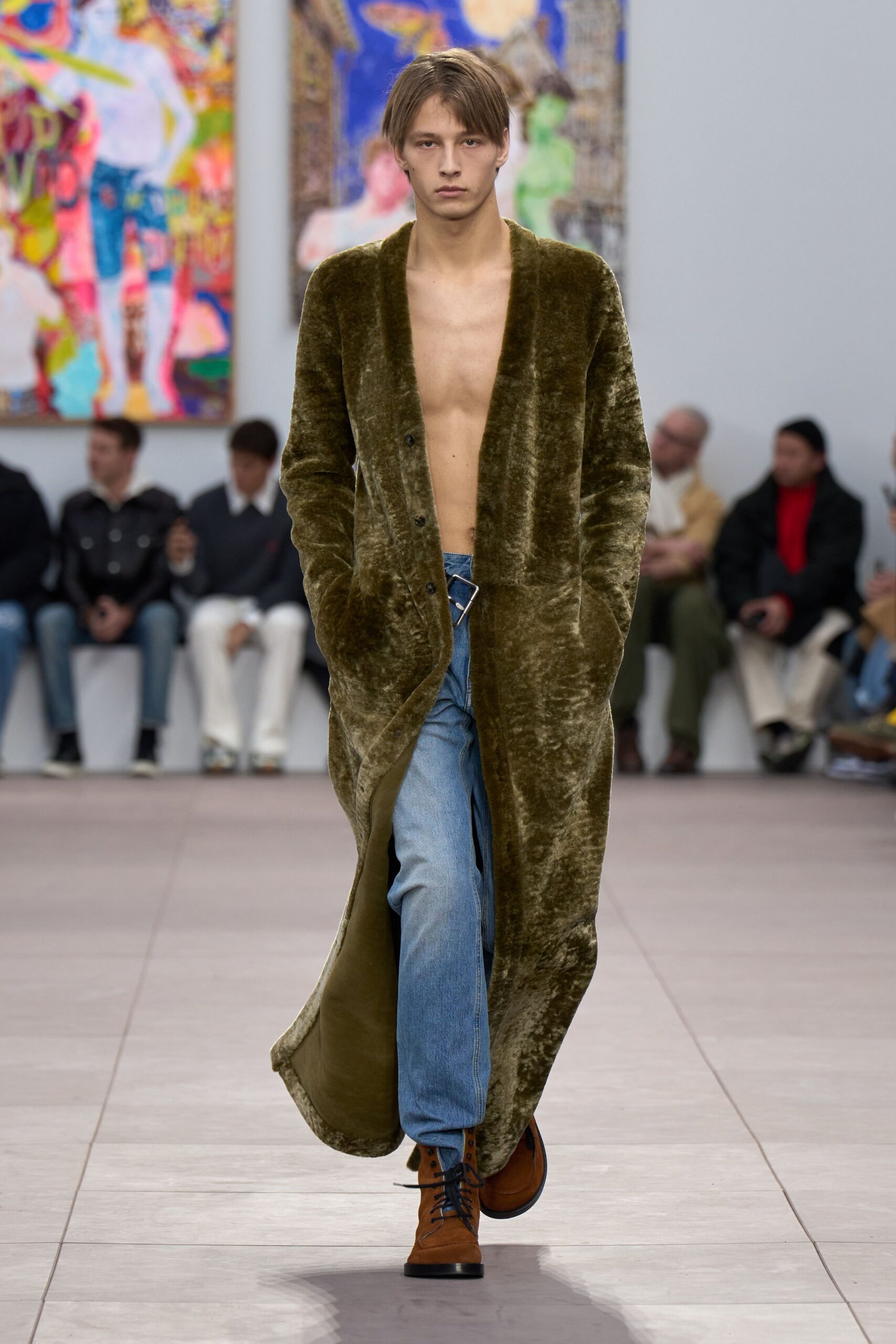 green velvet long-sleeve collared relaxed pockets textured coat