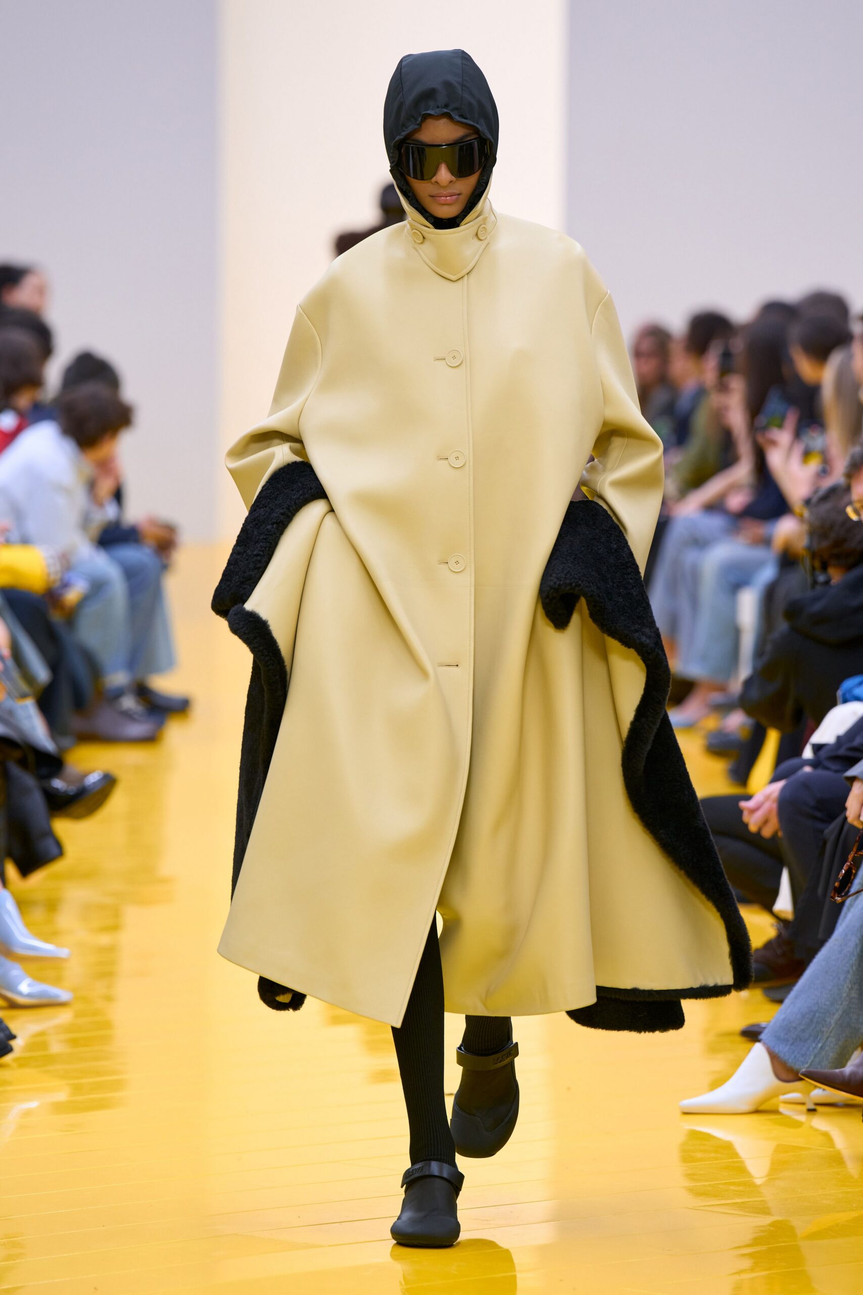 Loewe Fall 2026 Ready-to-Wear Look 18