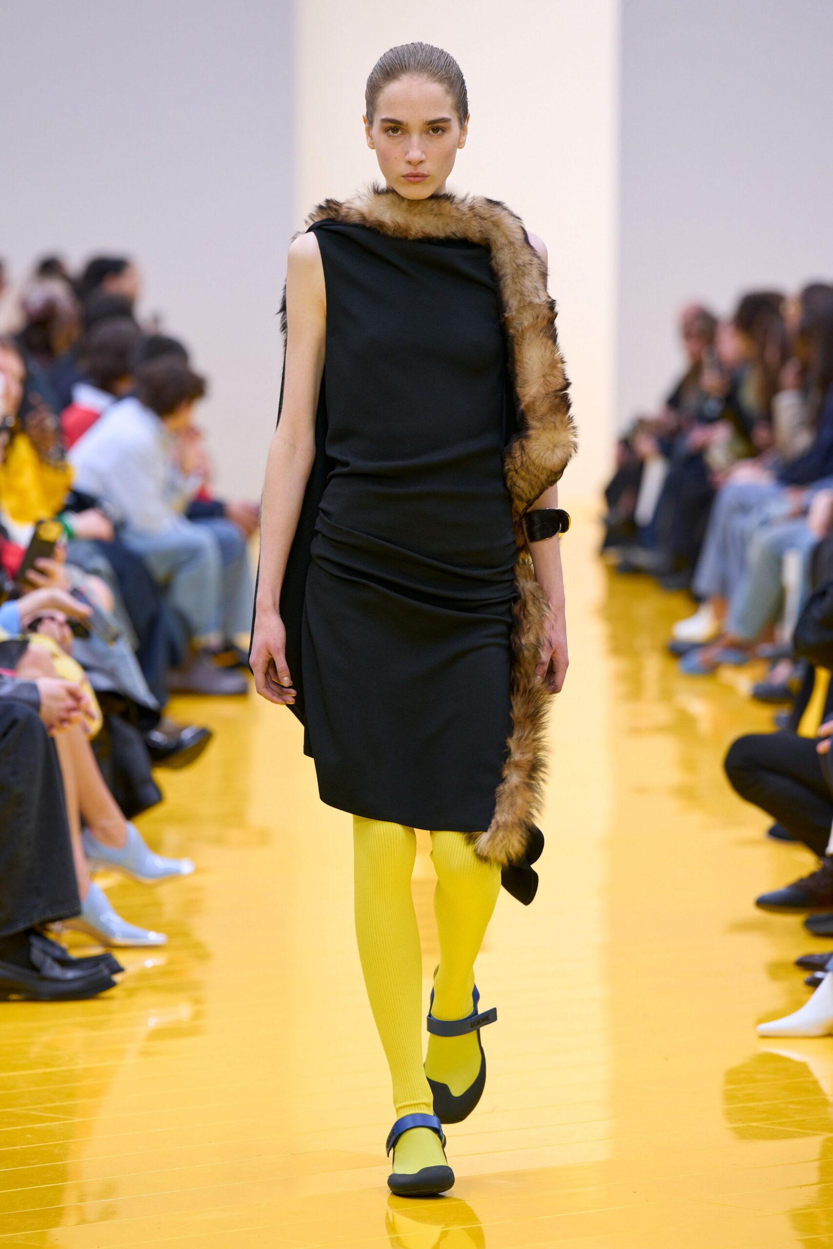 Loewe Fall 2026 Ready-to-Wear Look 33