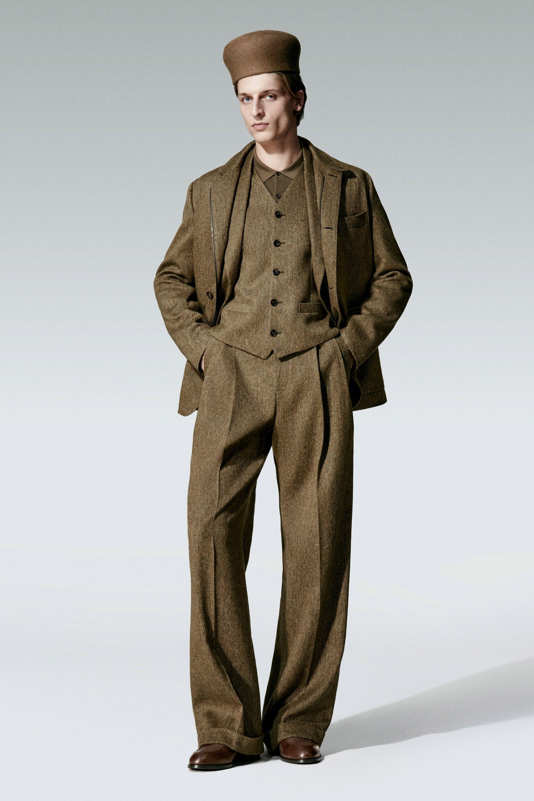 brown wool long-sleeve collared tailored buttoned straight-leg suit