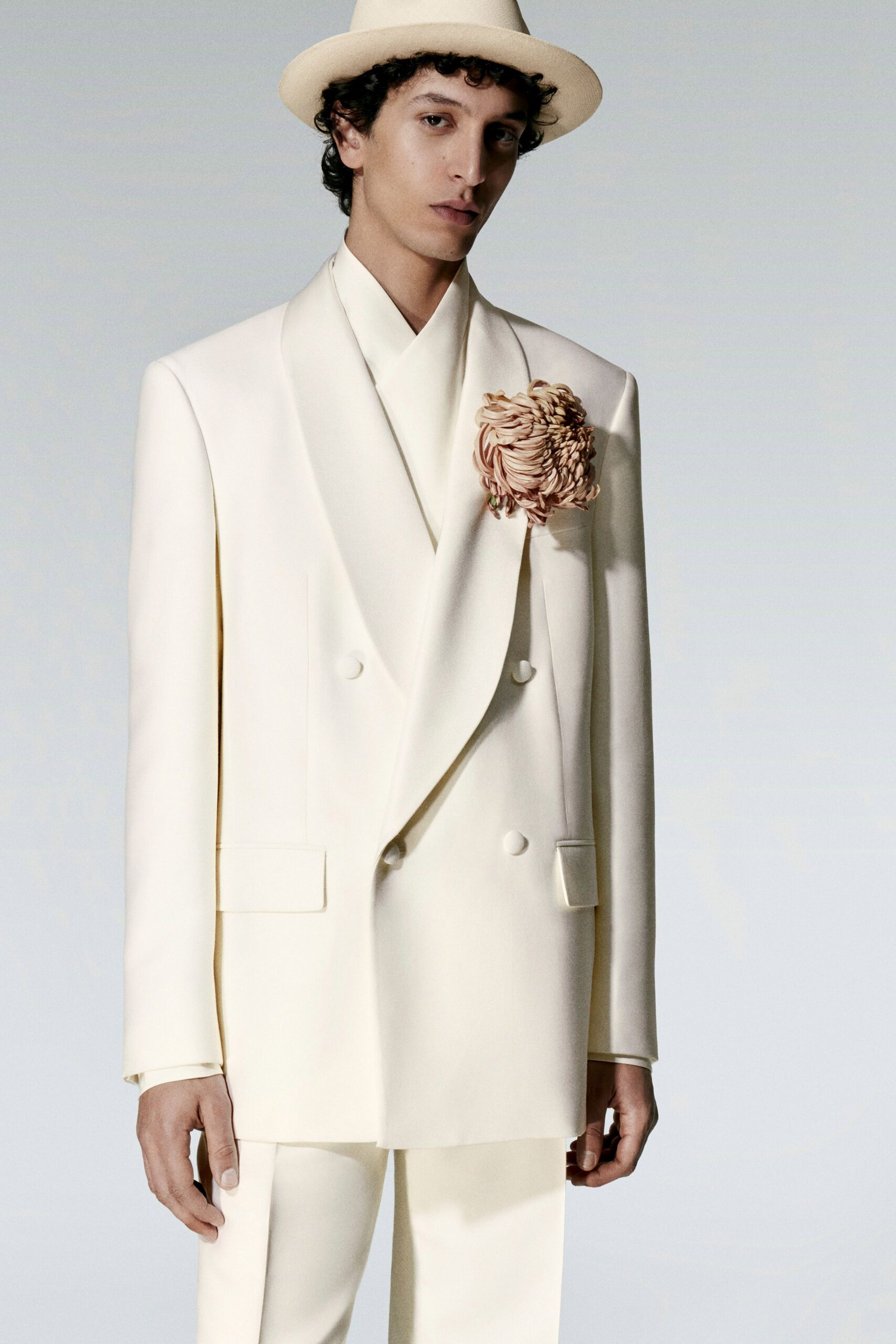 ivory long-sleeve collared tailored beaded suit