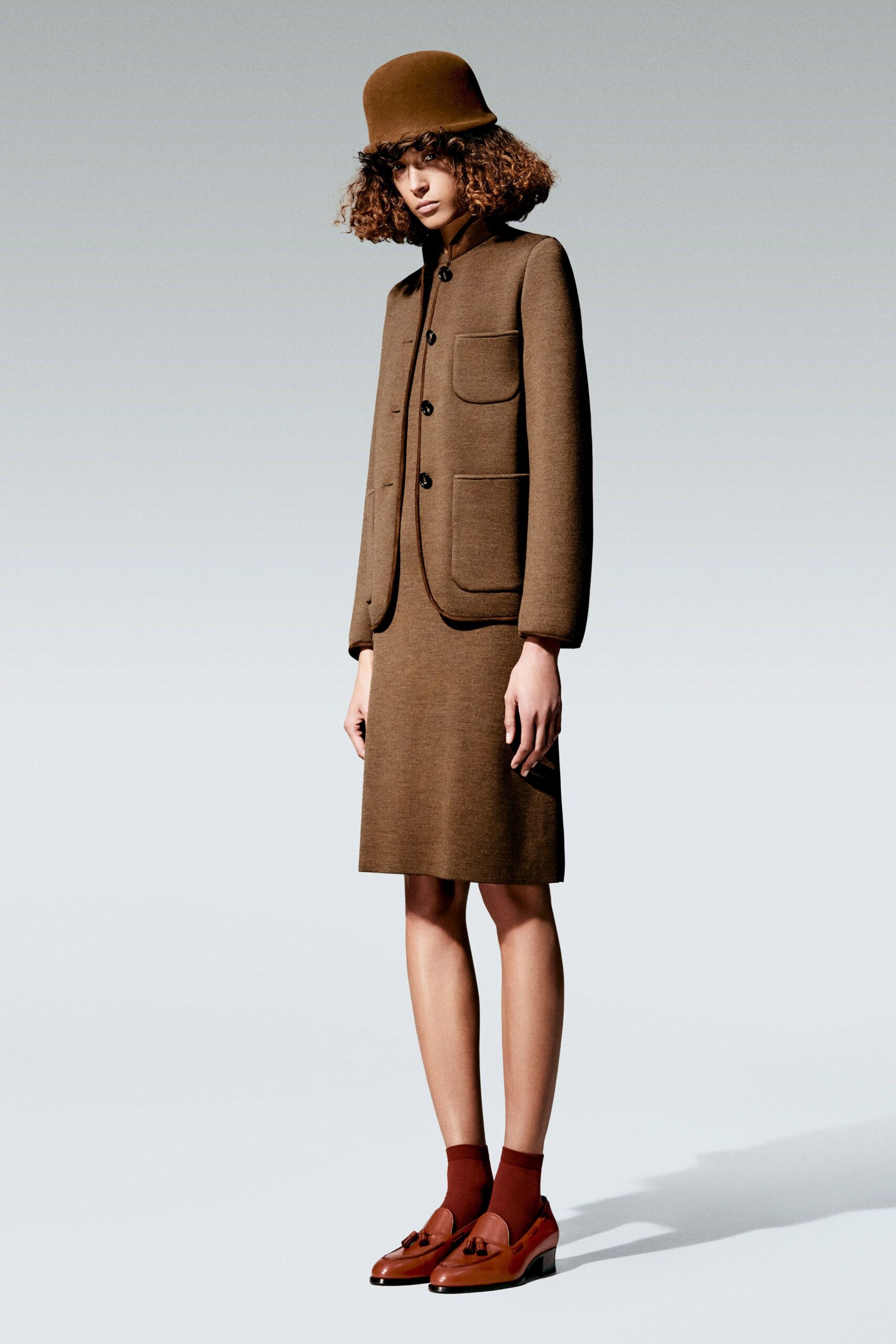 brown wool long-sleeve collared structured buttoned pockets jacket
