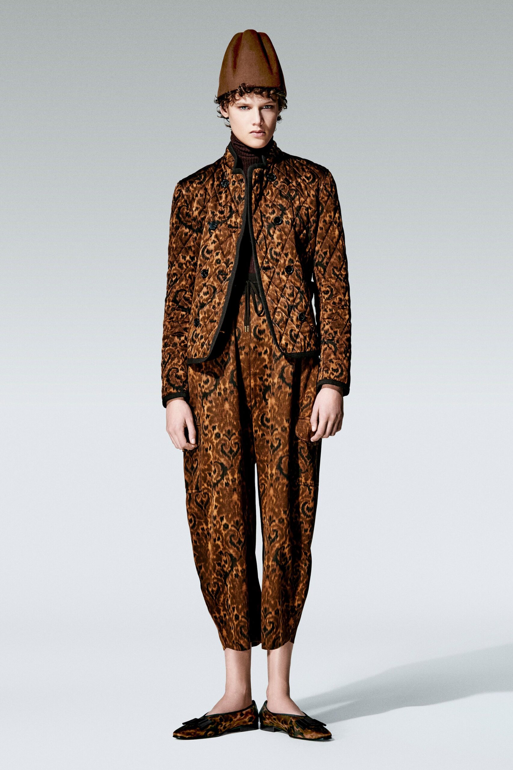 brown velvet long-sleeve collared fitted embroidered jacket