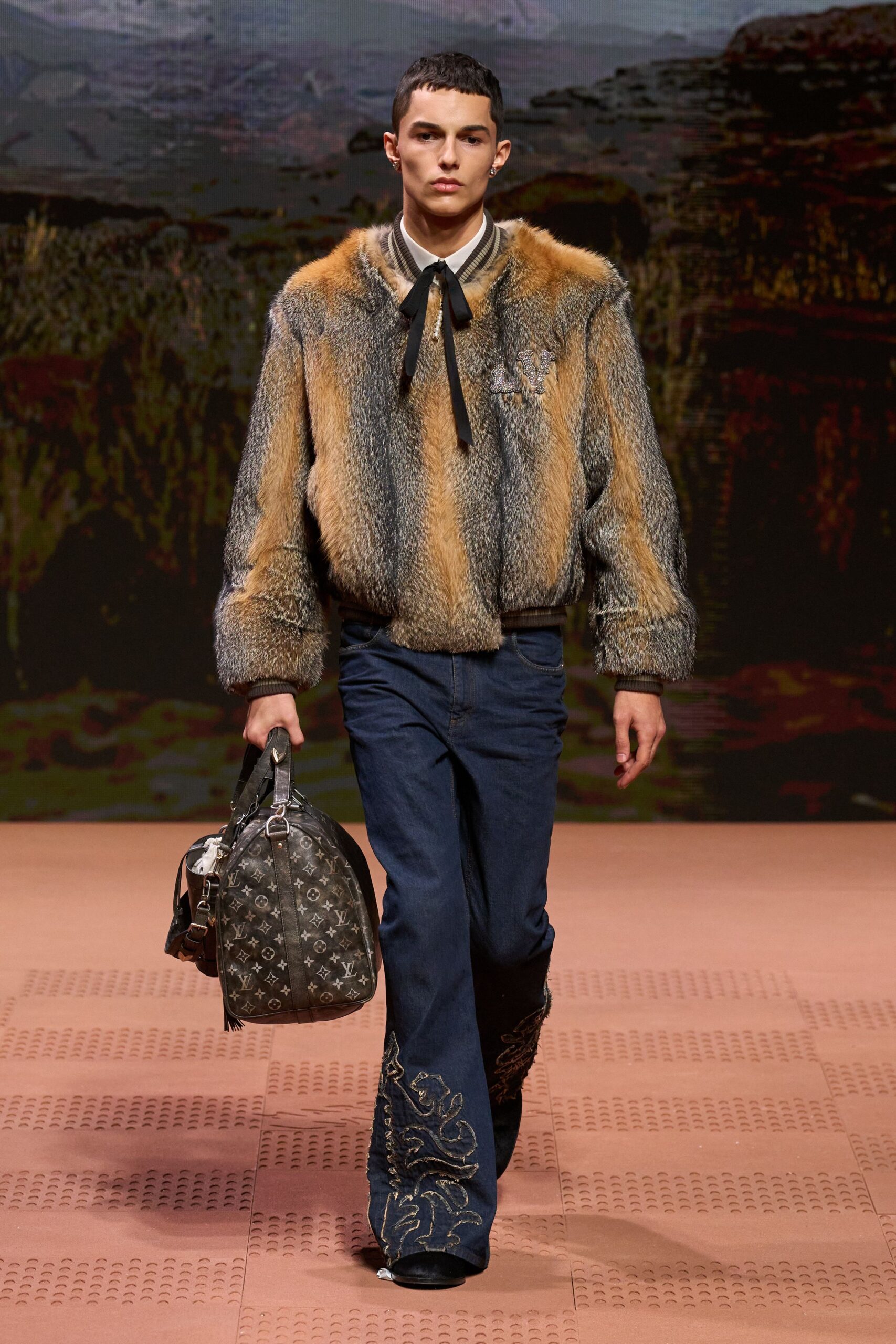 brown fur long-sleeve collared relaxed layered jacket