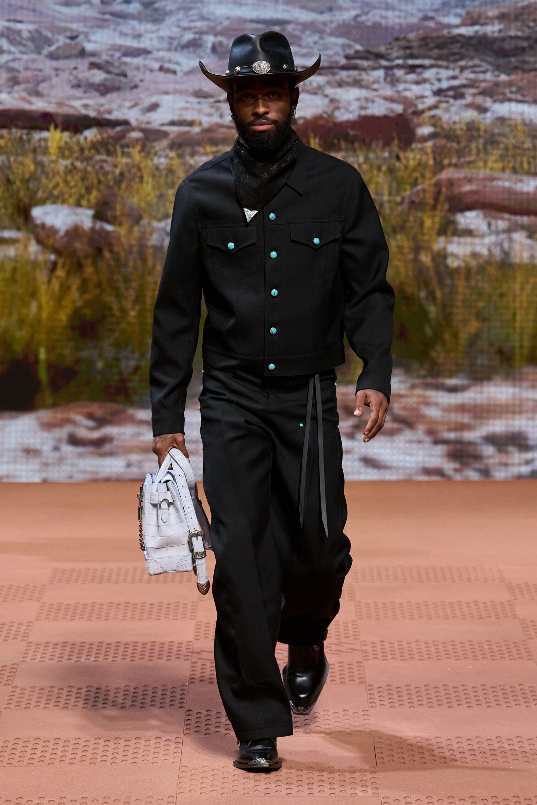black fitted jacket and pants