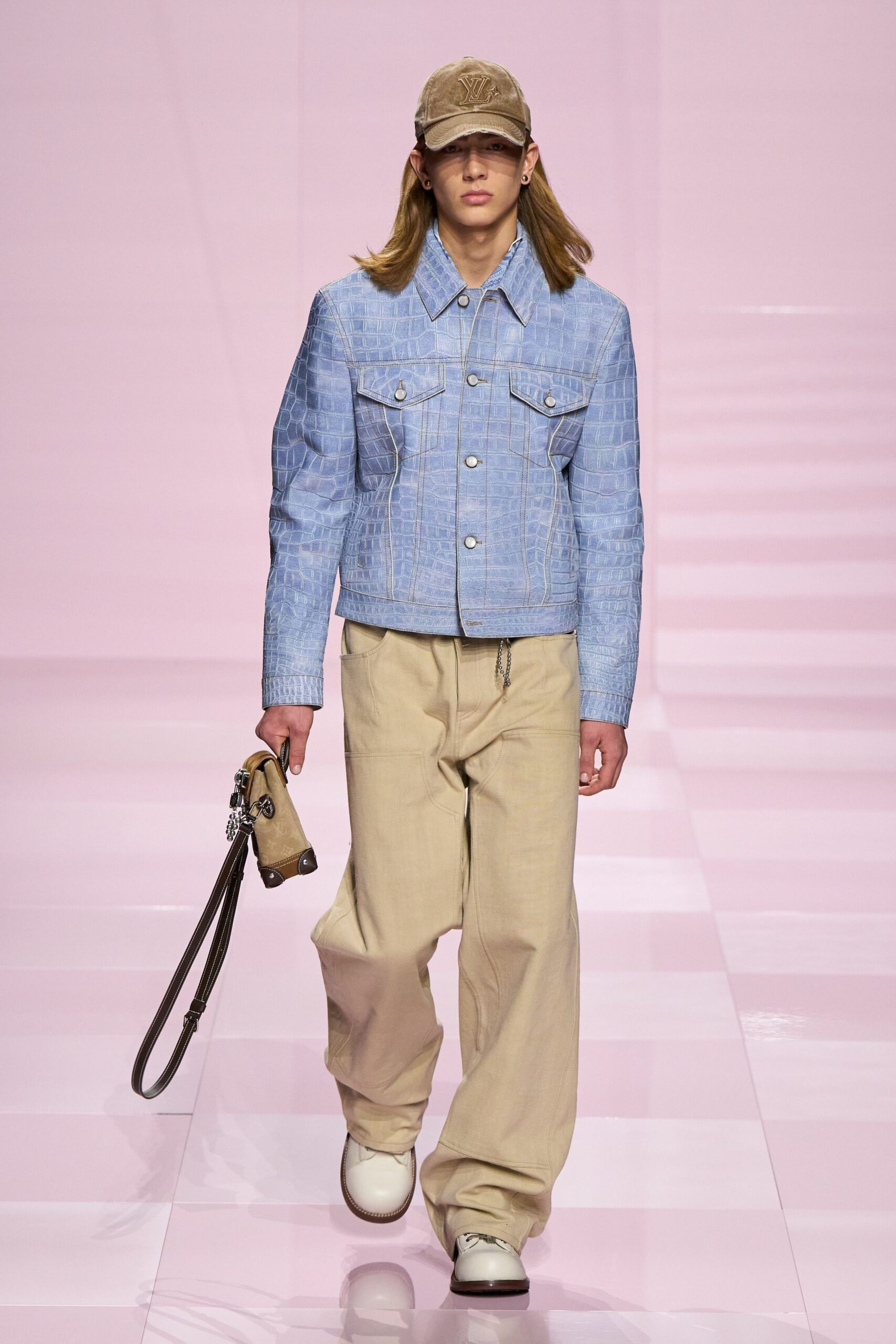 blue denim long-sleeve collared fitted buttoned jacket