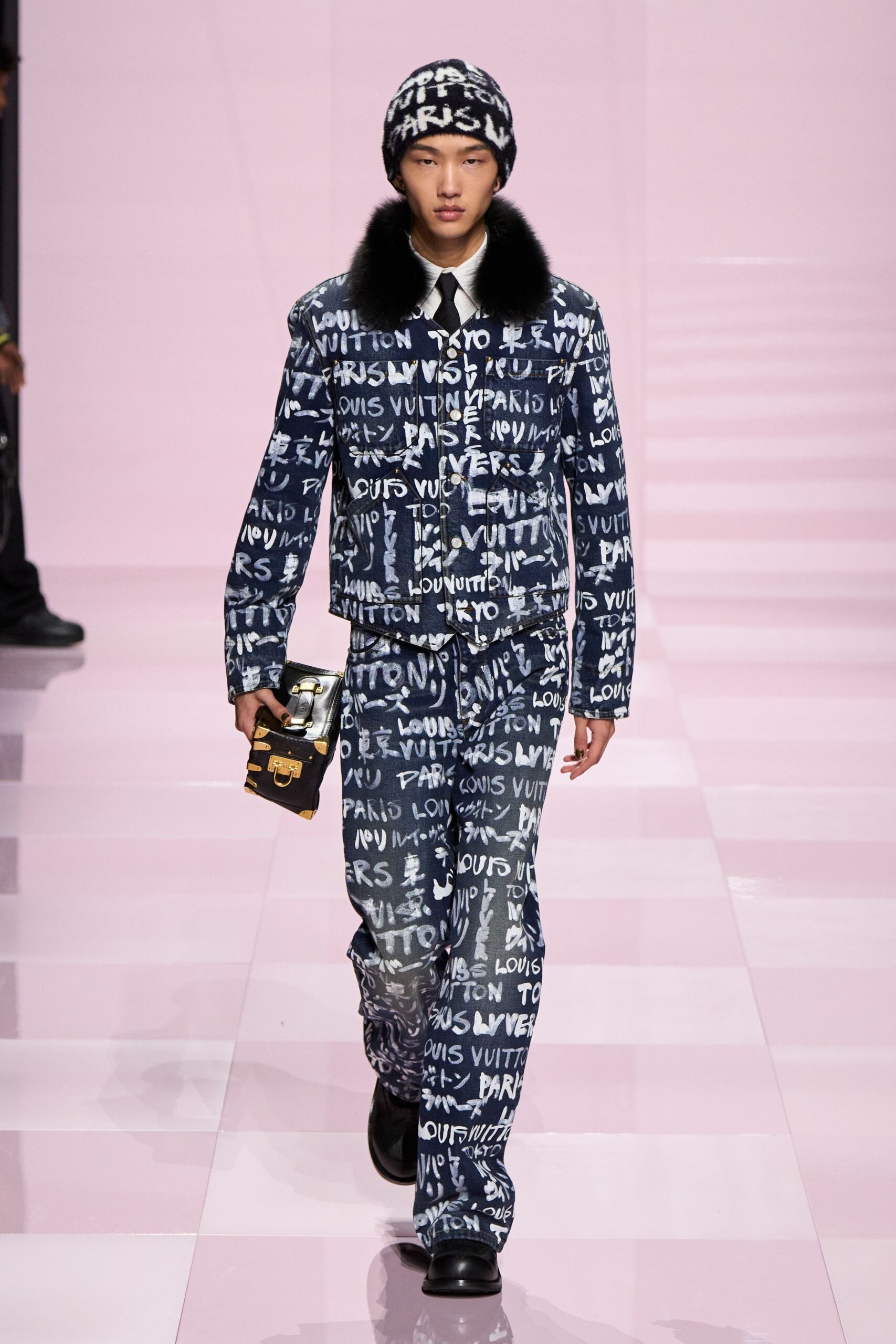 blue cotton fitted printed pants