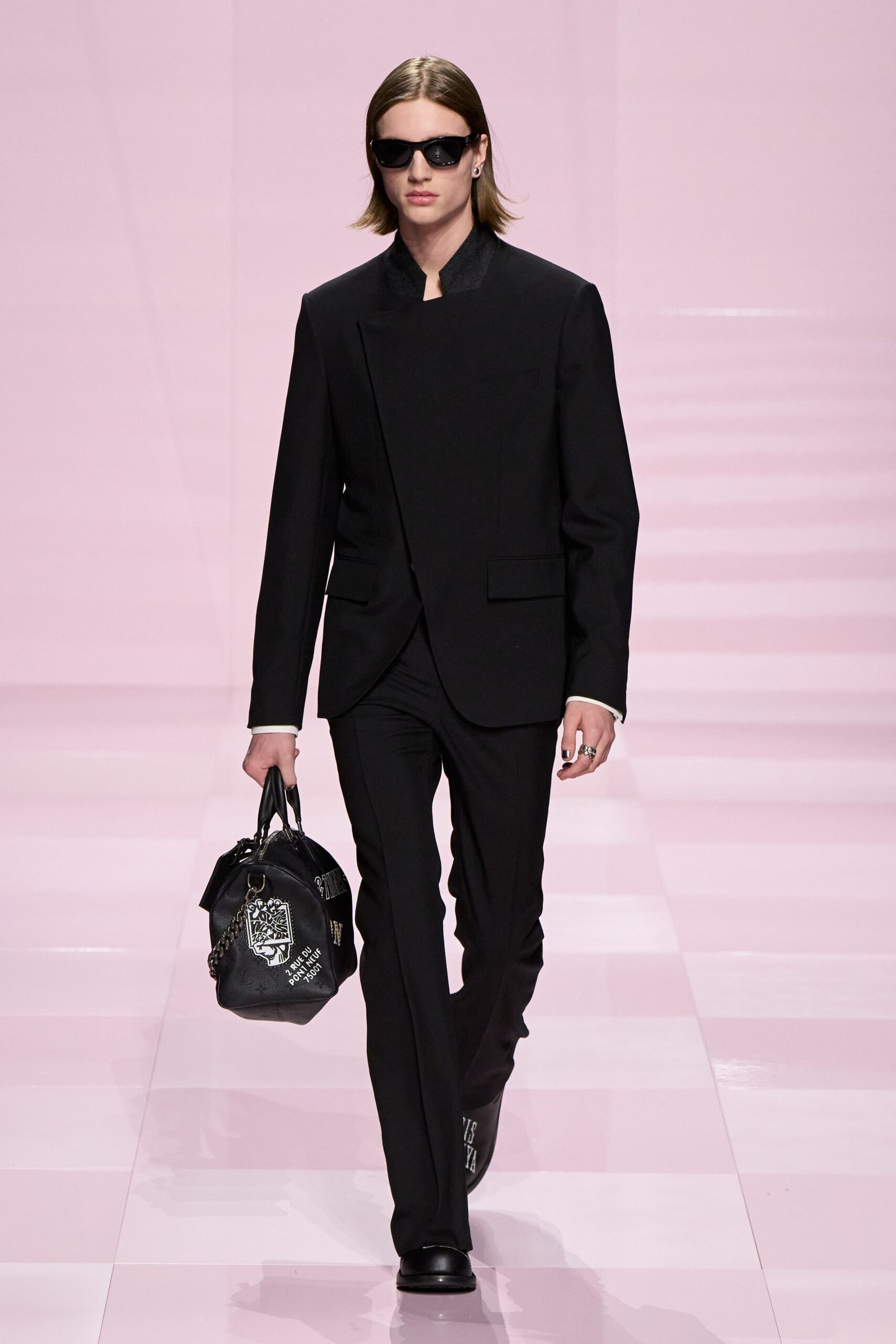 black tailored suit with accessories