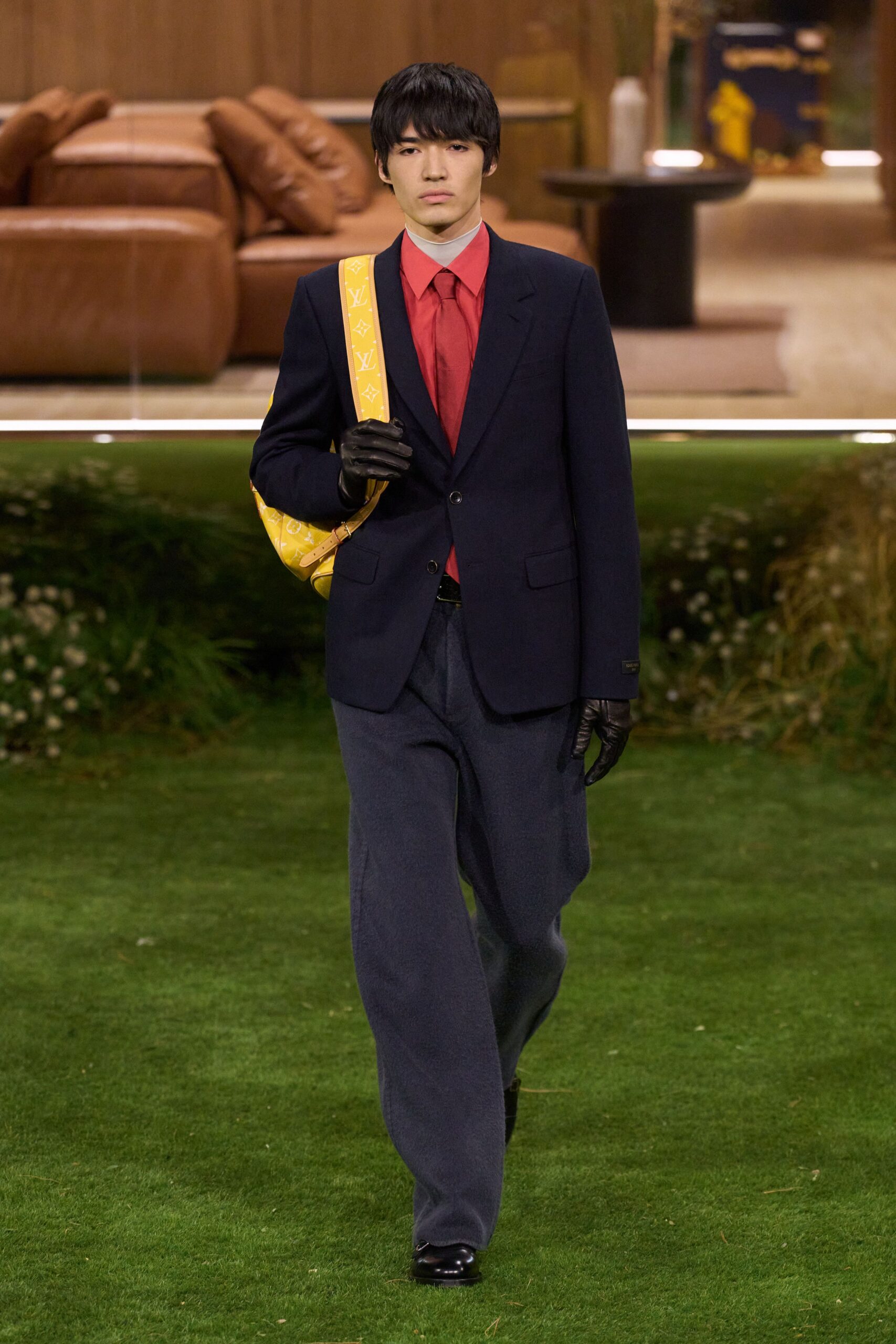 blue wool long-sleeve collared tailored blazer