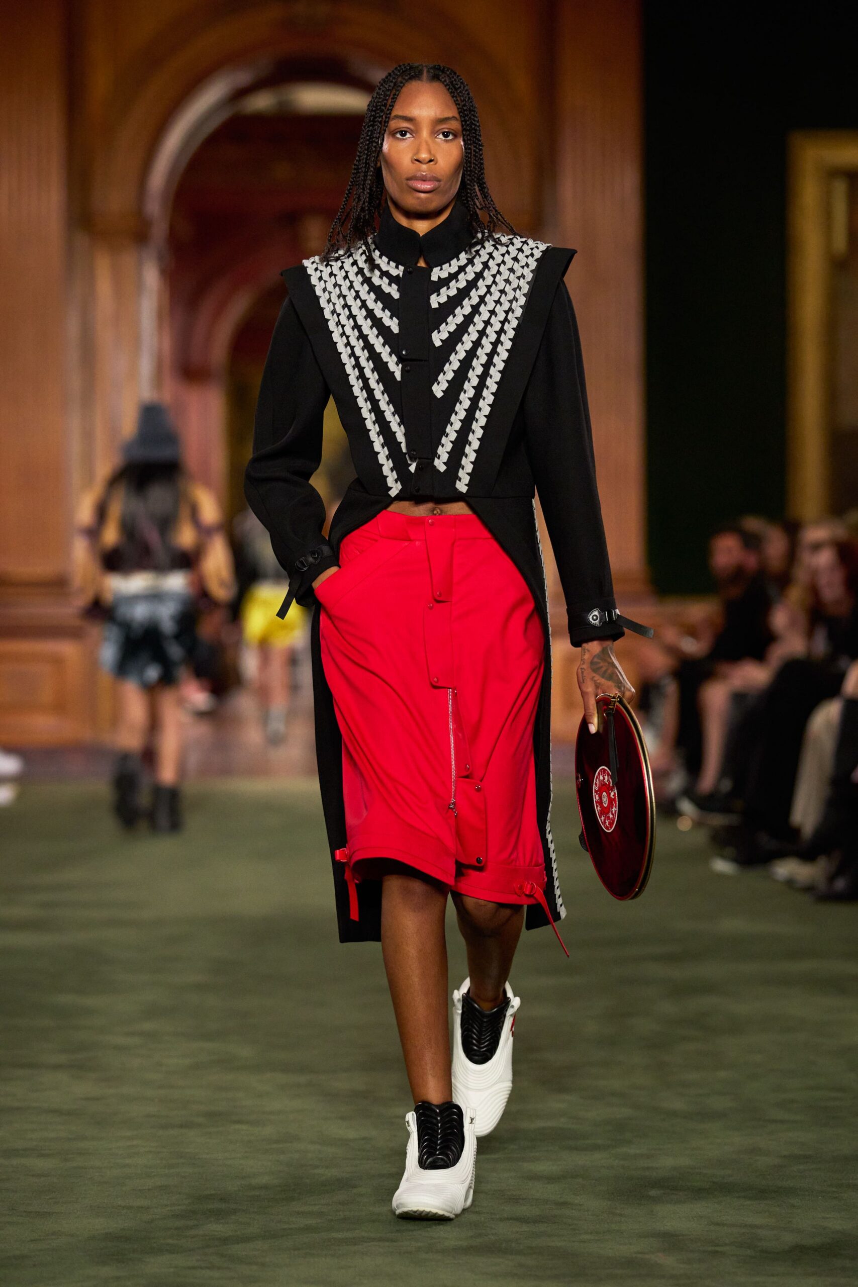 red cotton fitted high-waisted zippered skirt