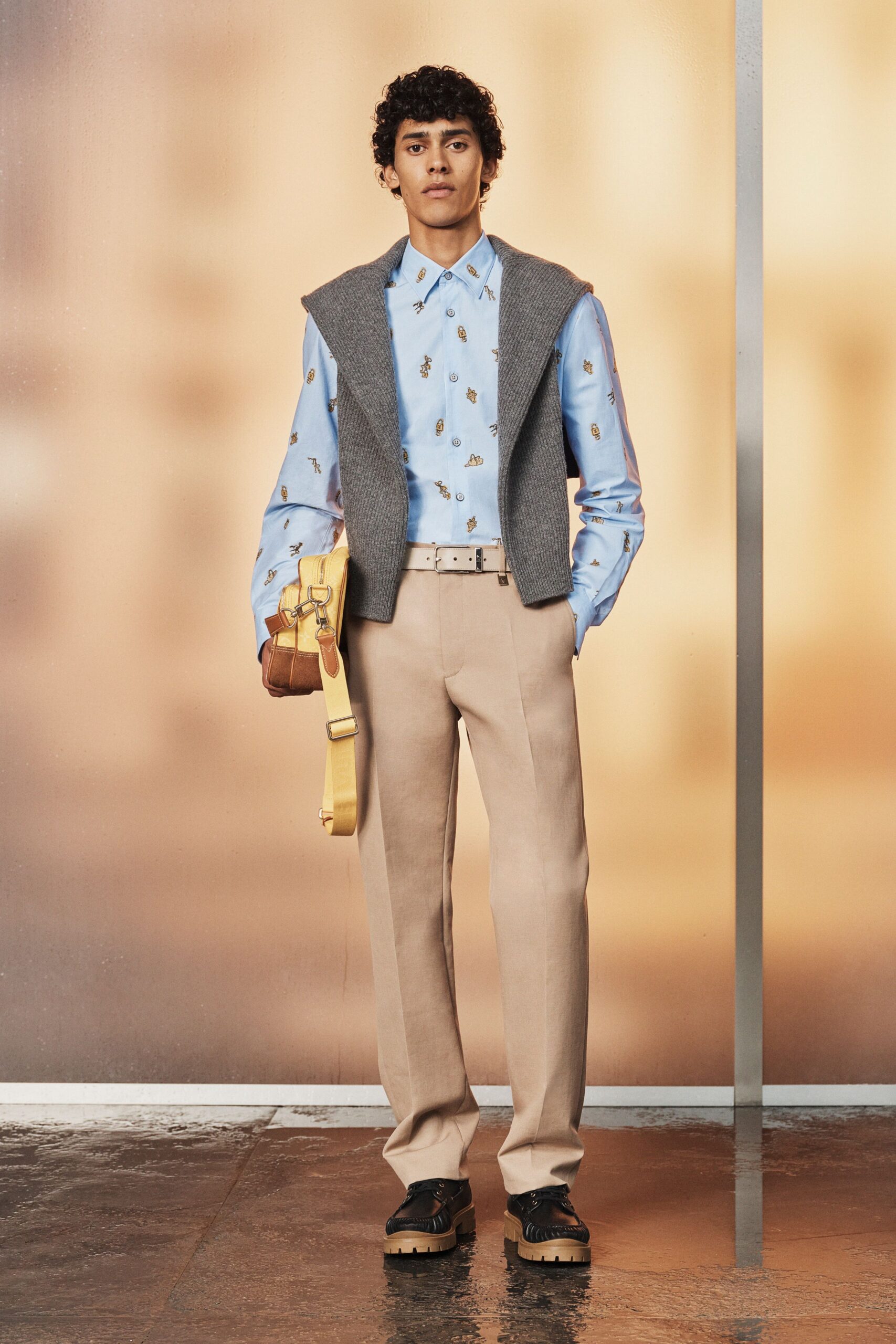 blue cotton long-sleeve collared fitted printed shirt