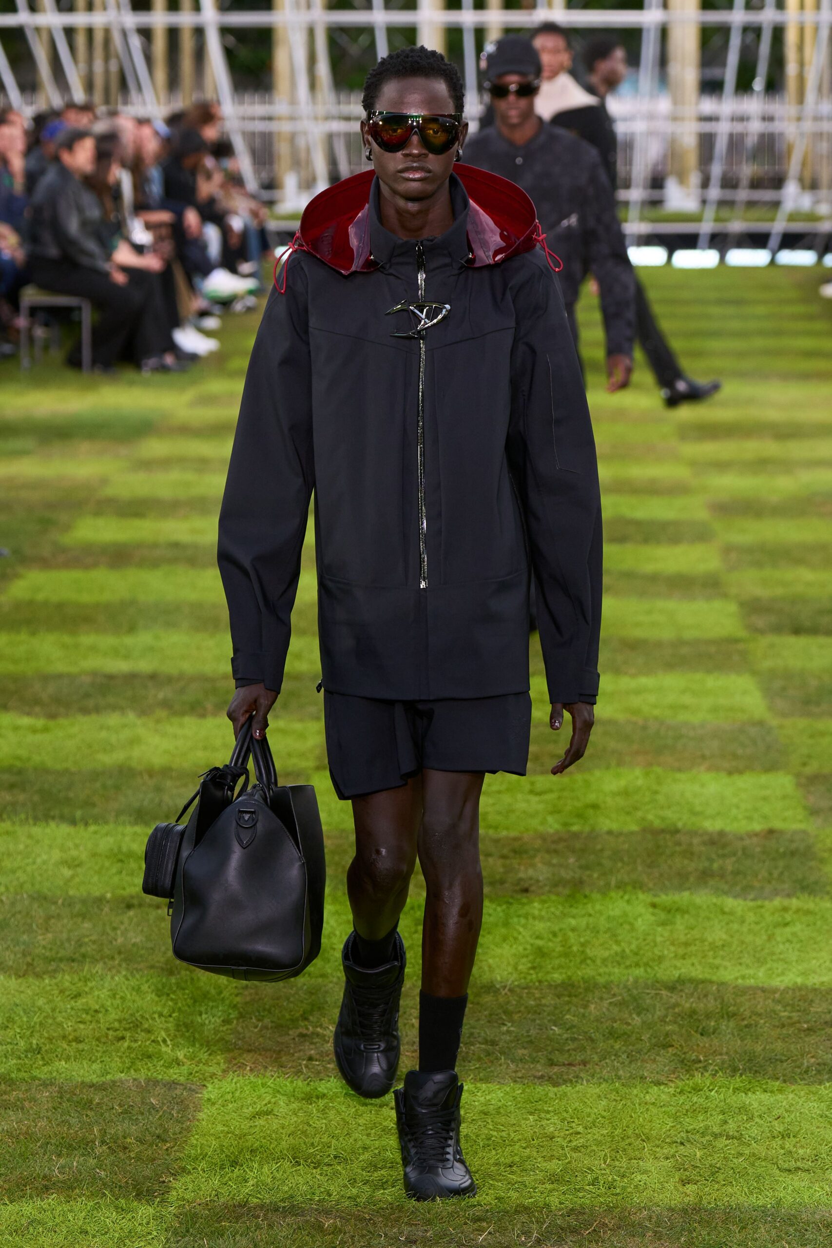 black cotton long-sleeve hooded oversized zippered jacket